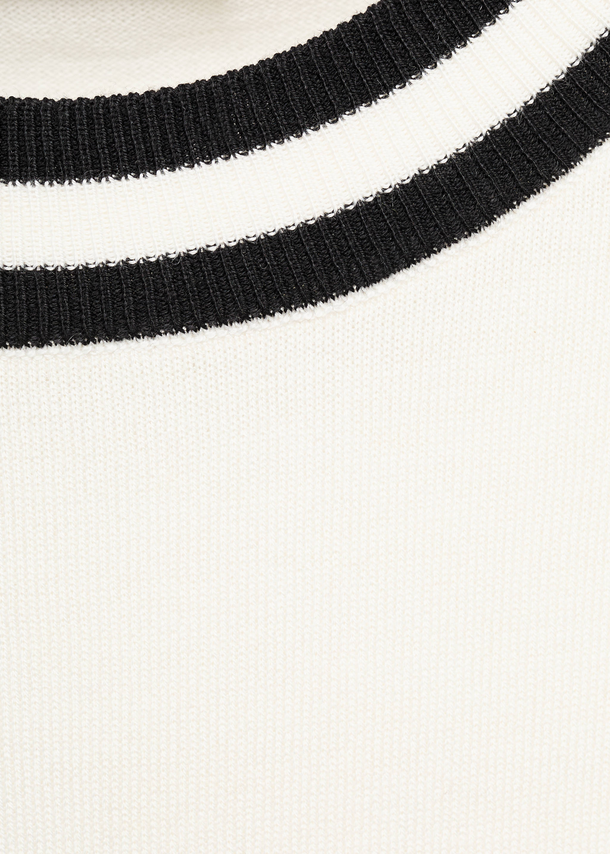Short-sleeved sweater with contrasting stripes - Details of the article 8
