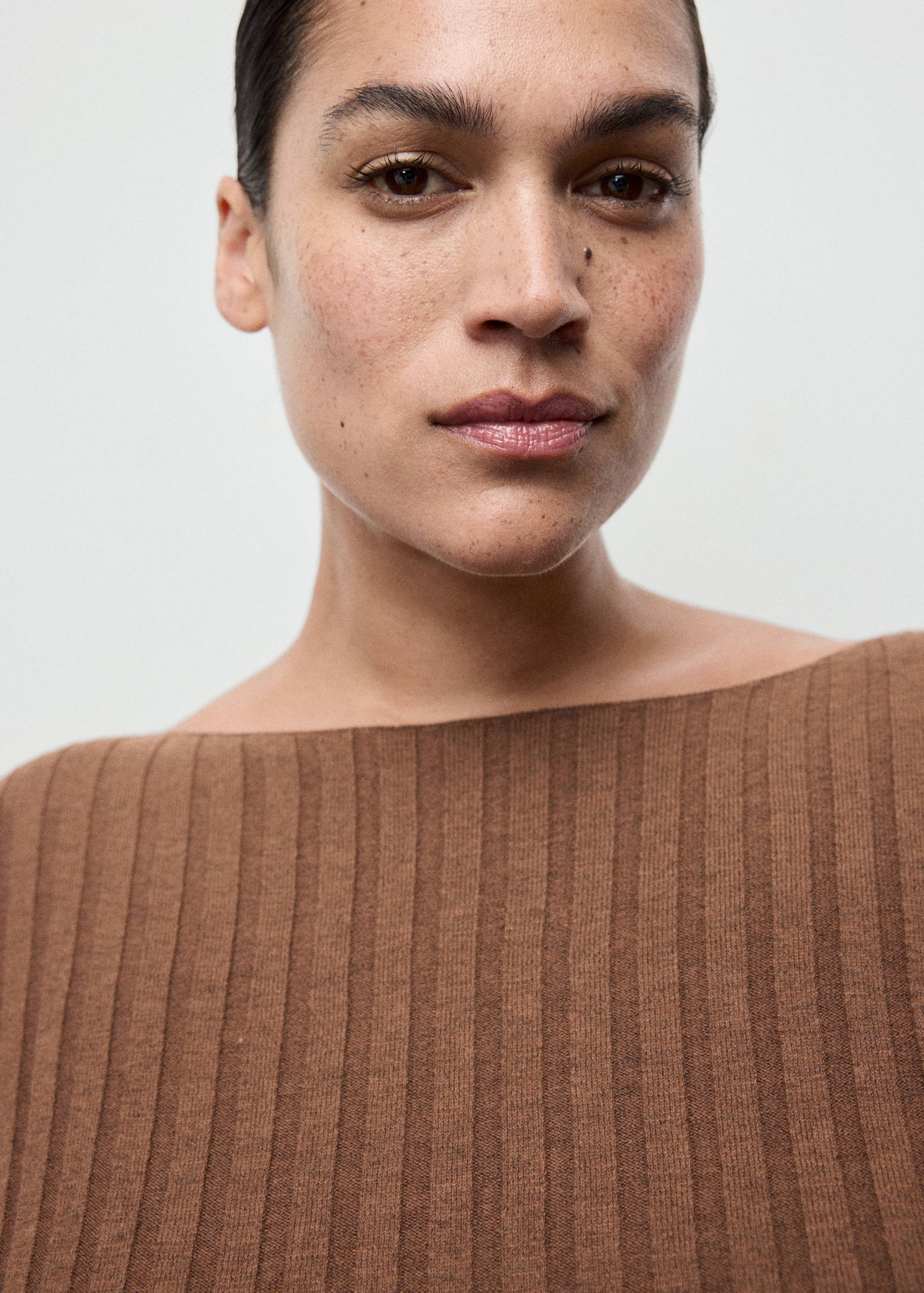 Boat neck ribbed sweater - Details of the article 4