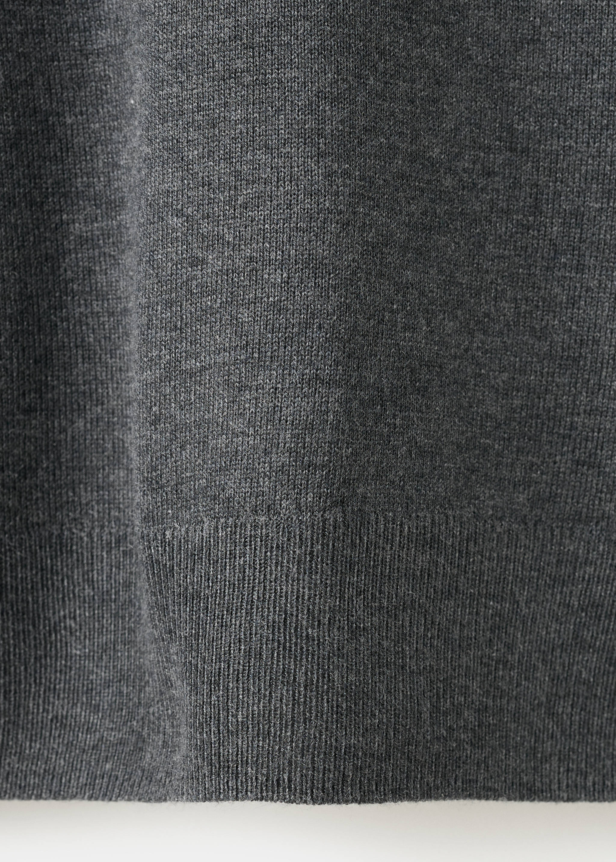 Fine-knit crew-neck sweater - Details of the article 0