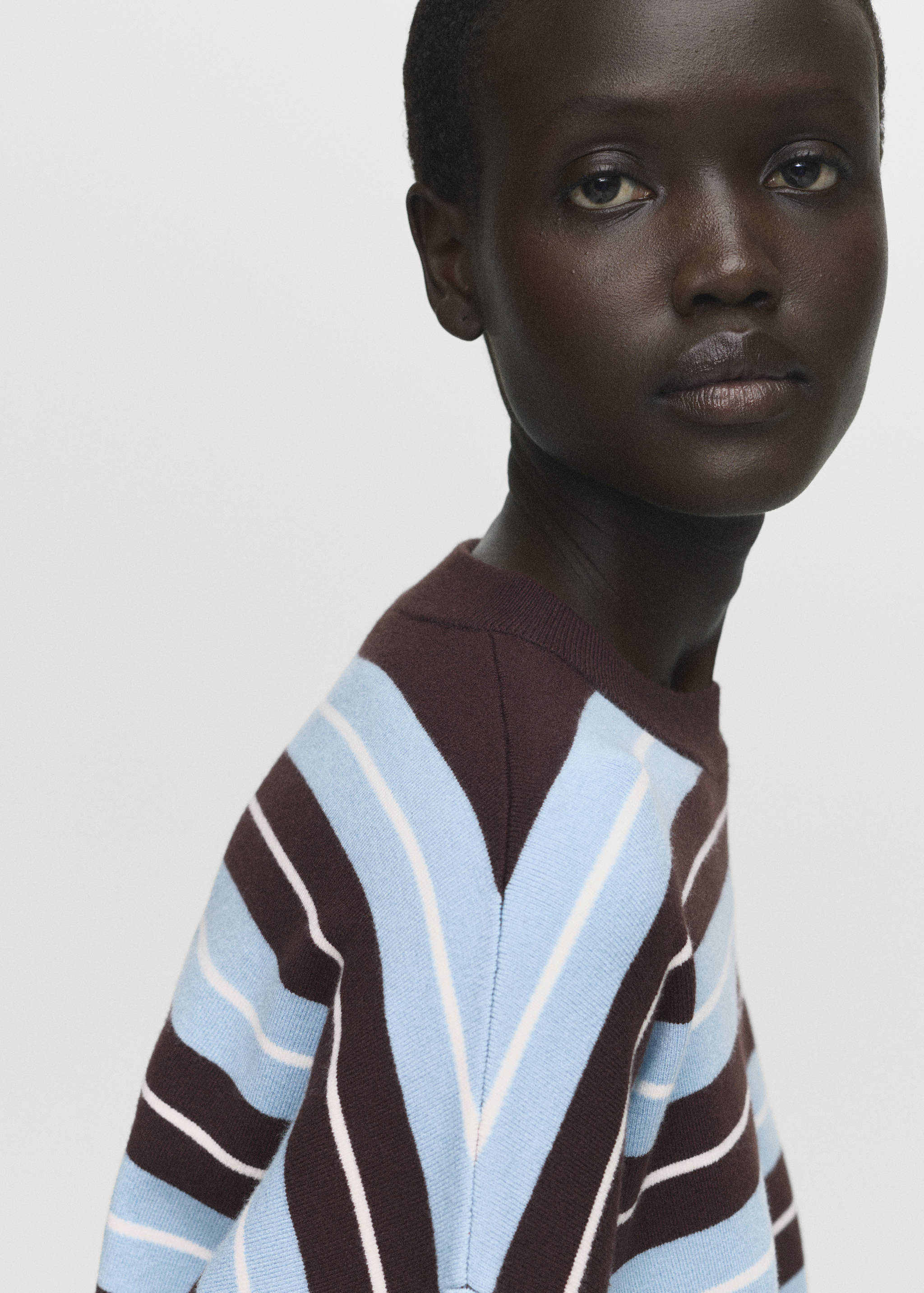 Oversized striped sweater - Details of the article 1