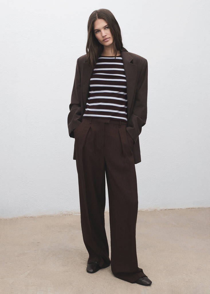 Striped fine knit sweater — Chocolate