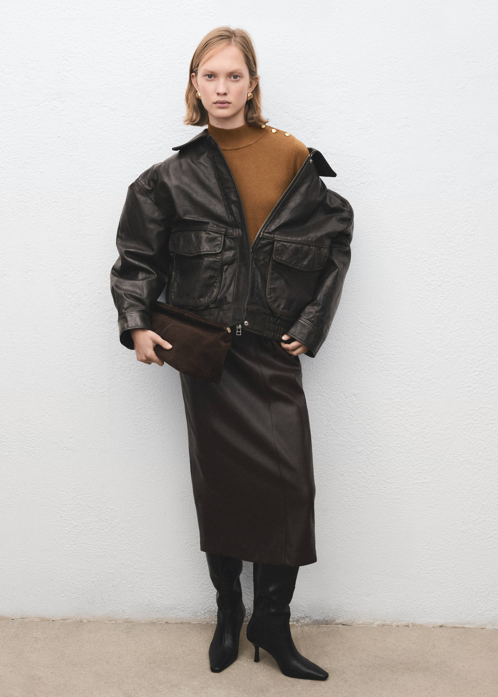 Perkins-neck sweater with button - General plane