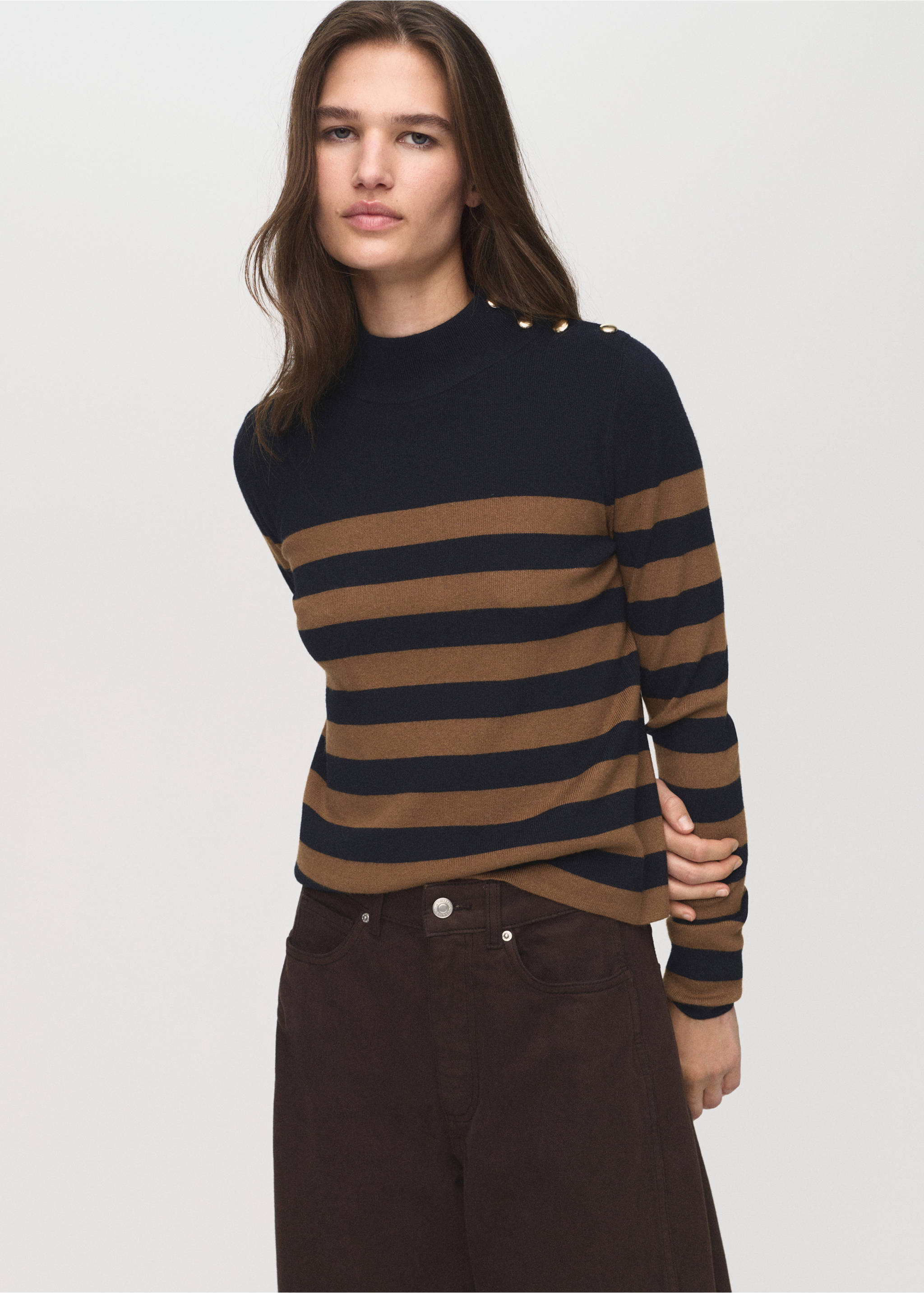 Perkins-neck sweater with button - Medium plane, Tobacco Brown. Ref: 17005824-00.