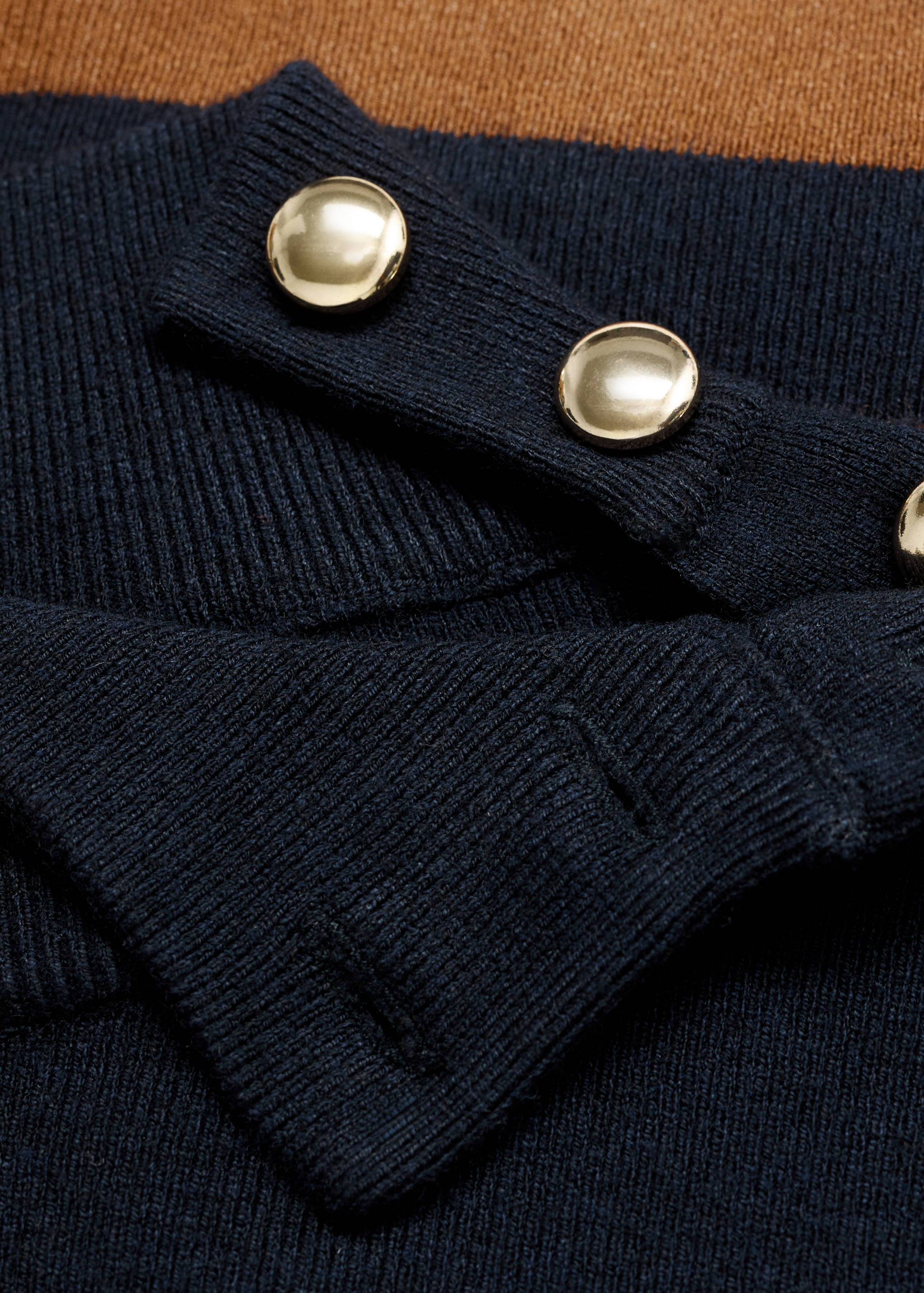 Perkins-neck sweater with button - Details of the article 0
