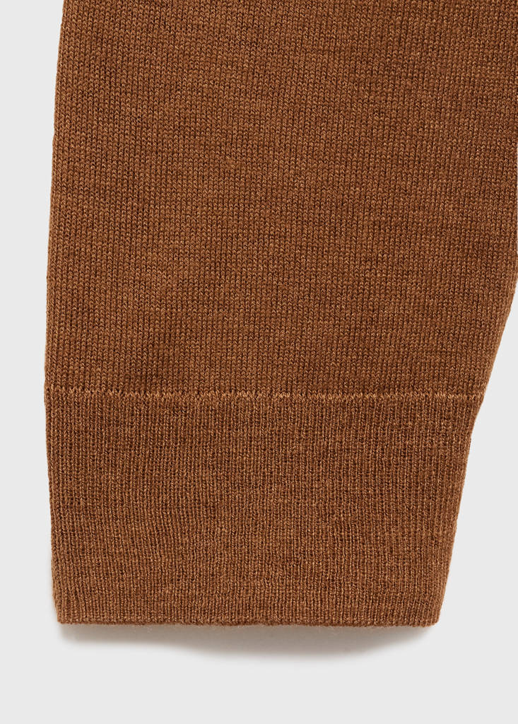 Fine-knit sweater with scarf — Medium Brown