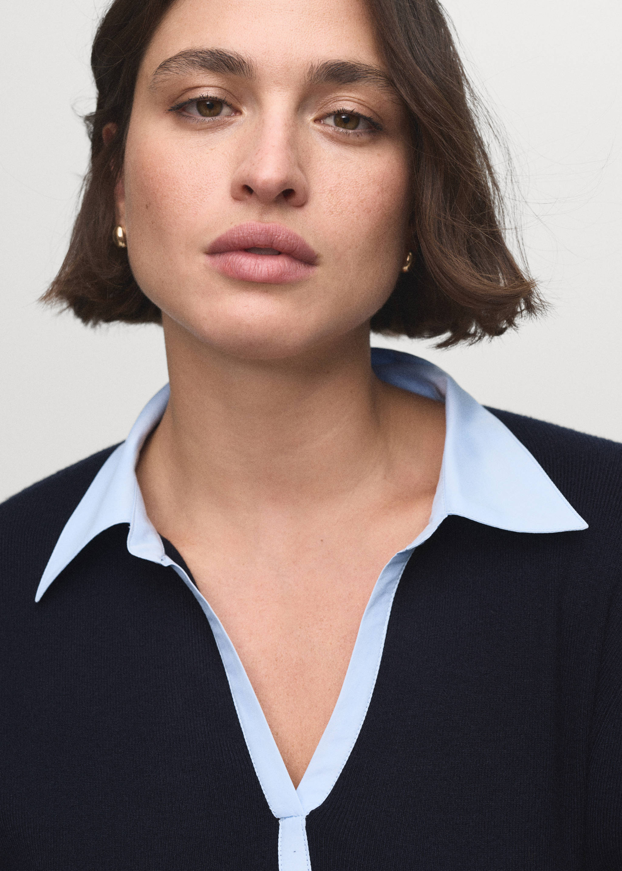 Combined shirt-collar sweater - Details of the article 4