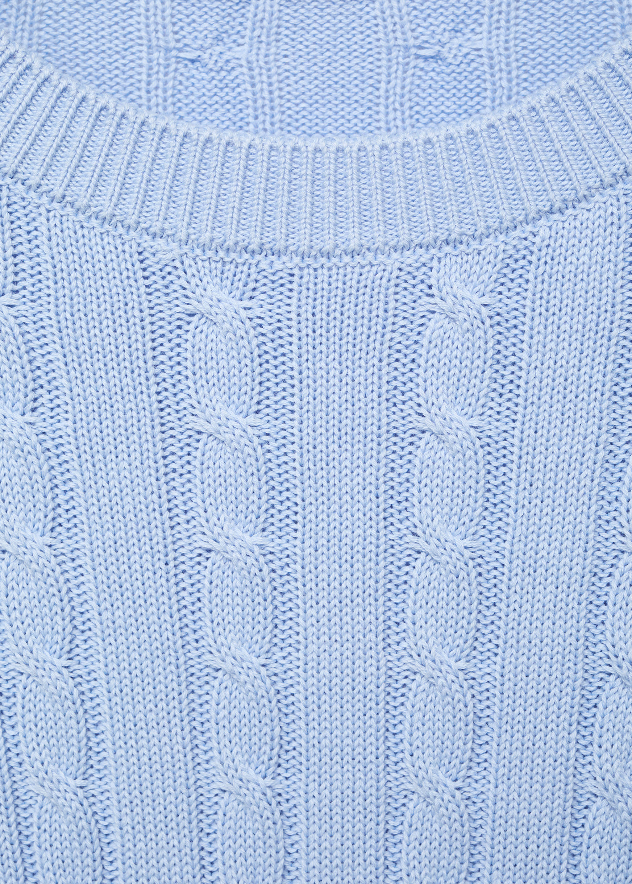 Camisola malha trançada - Pormenor do artigo 8