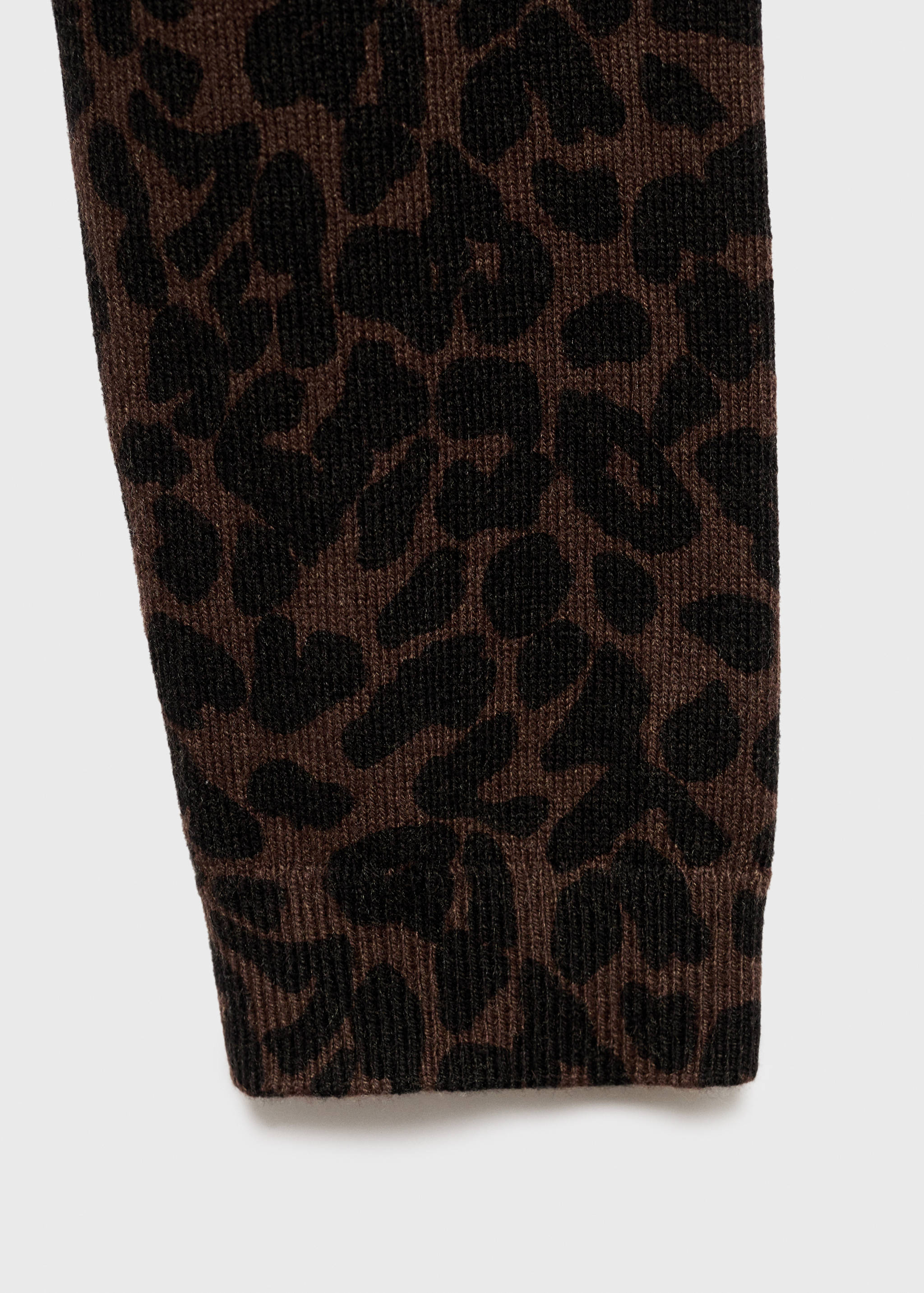 Ribbed leopard-print sweater - Details of the article 0