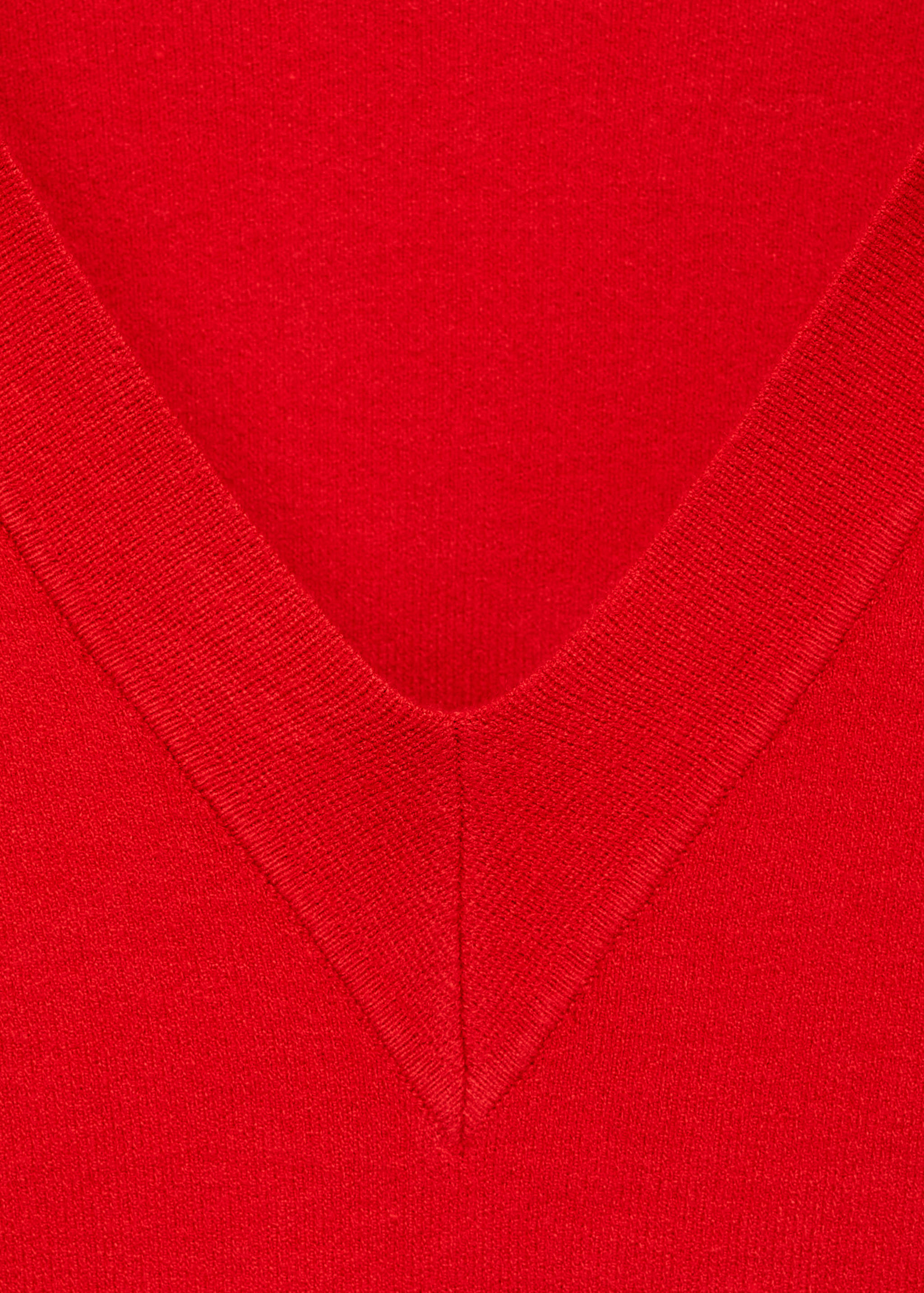 Fine-knit V-neck sweater - Details of the article 8