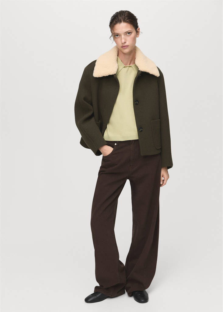 Short-sleeved sweater with scarf — Pastel Green