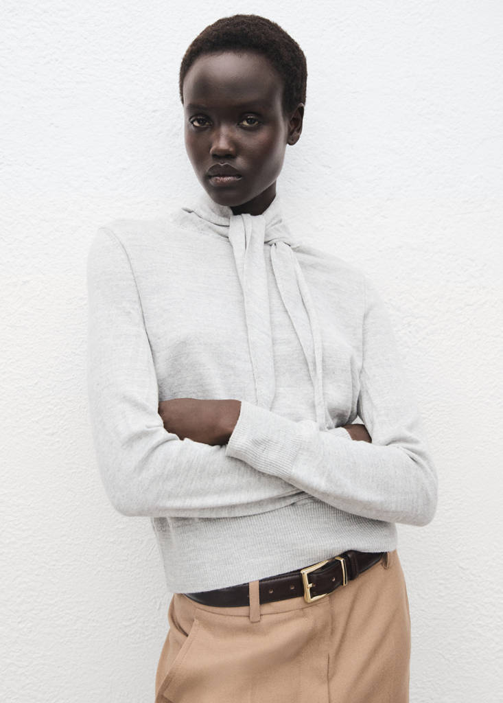 Turtleneck sweater with knot — Grey