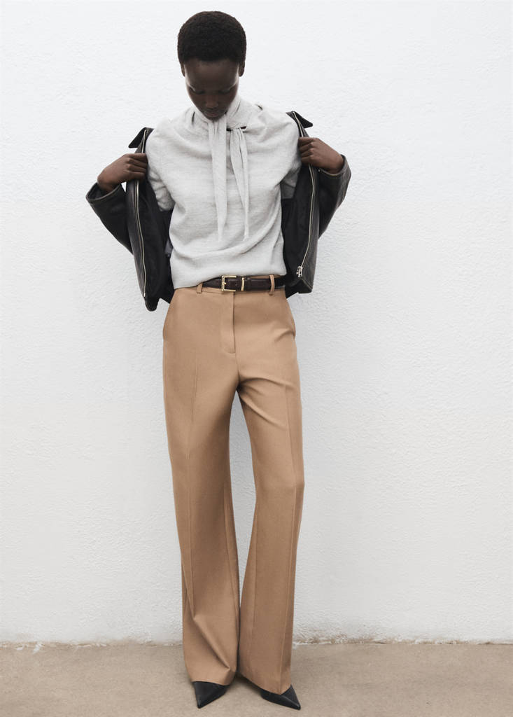 Turtleneck sweater with knot — Grey