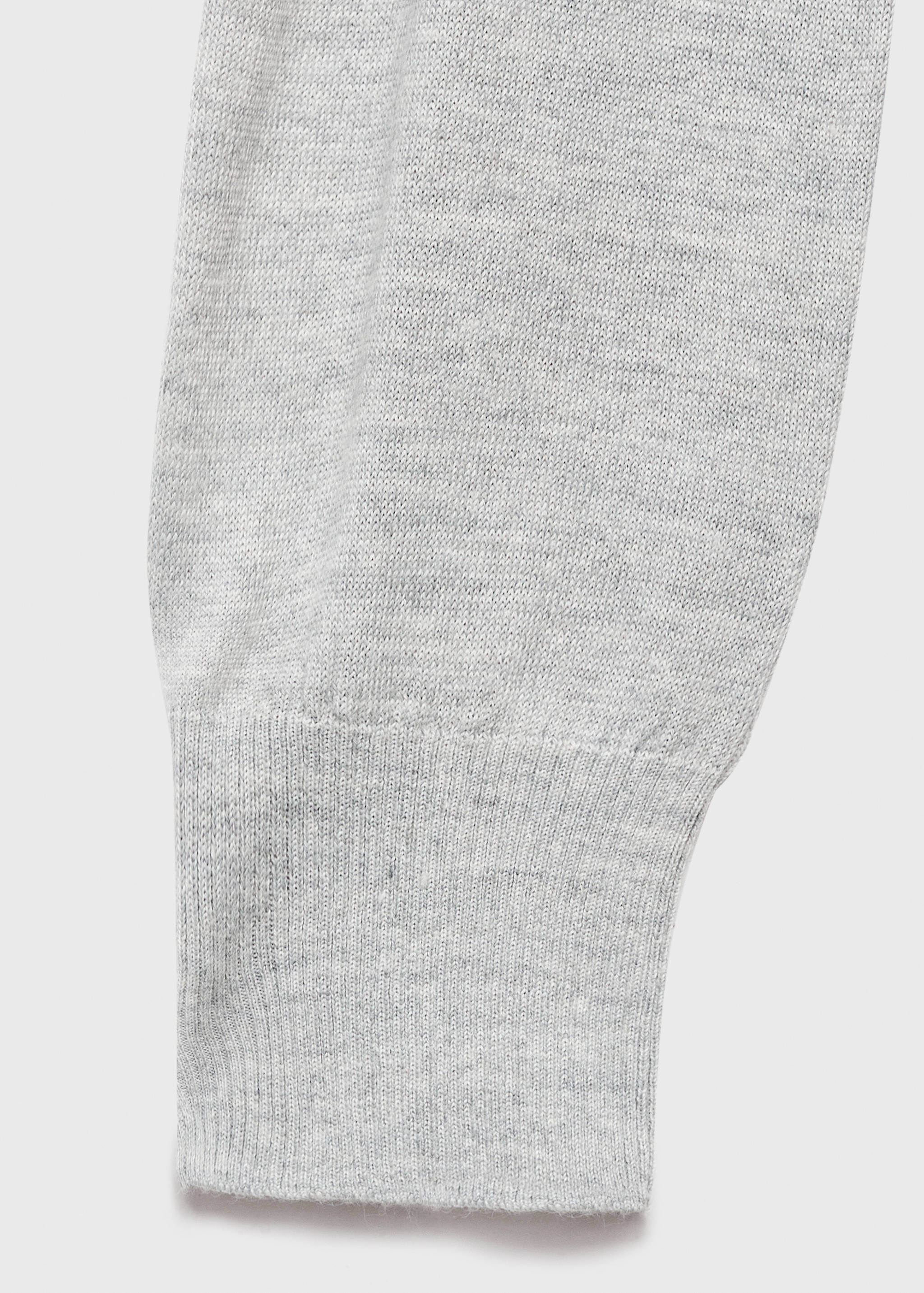 Turtleneck sweater with knot - Details of the article 0