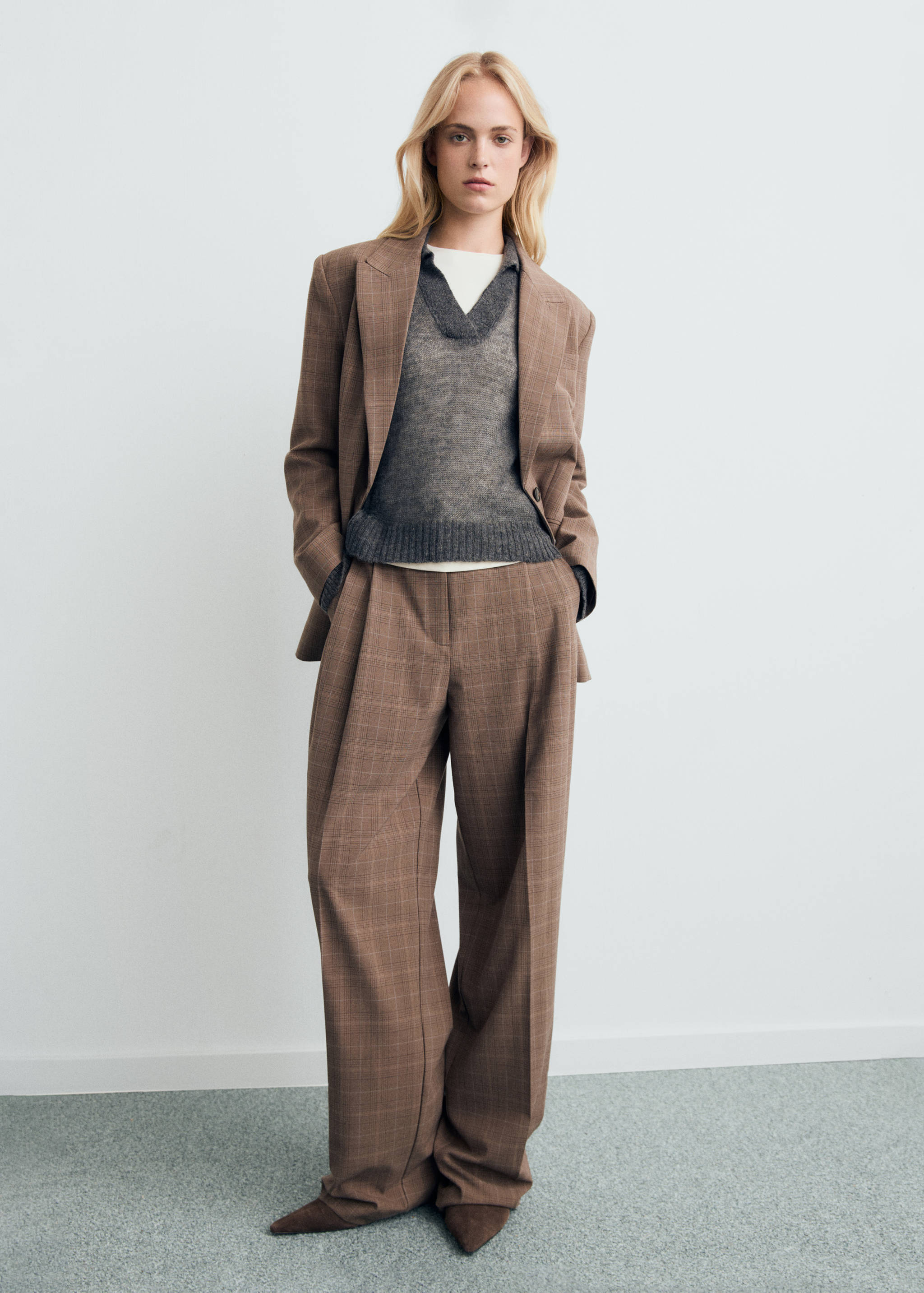 Svetr s košilovým límečkem poloprůhledný - Celkový náhled