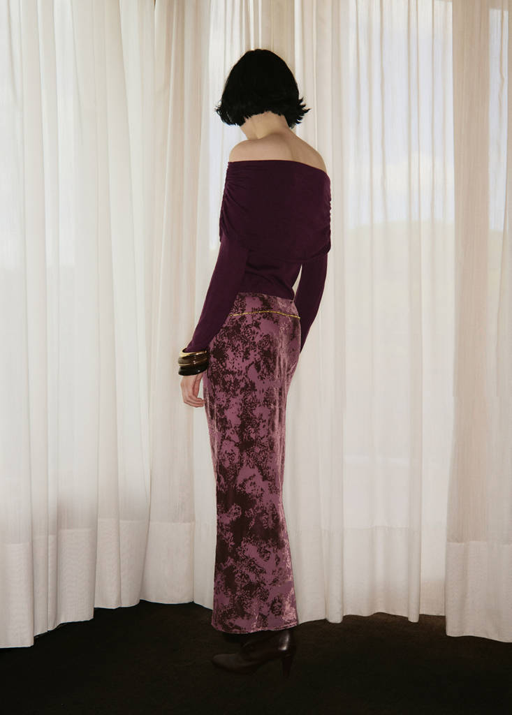 Fitted sweater with draped neckline — Wine