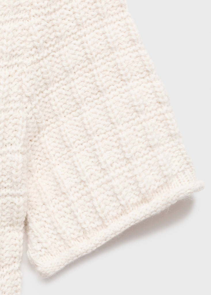 Textured sweater with ruffles — Ecru