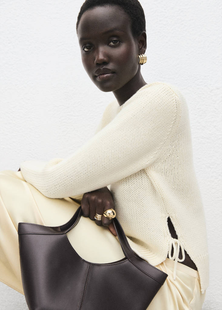 Knitted sweater with tie slits — Ecru
