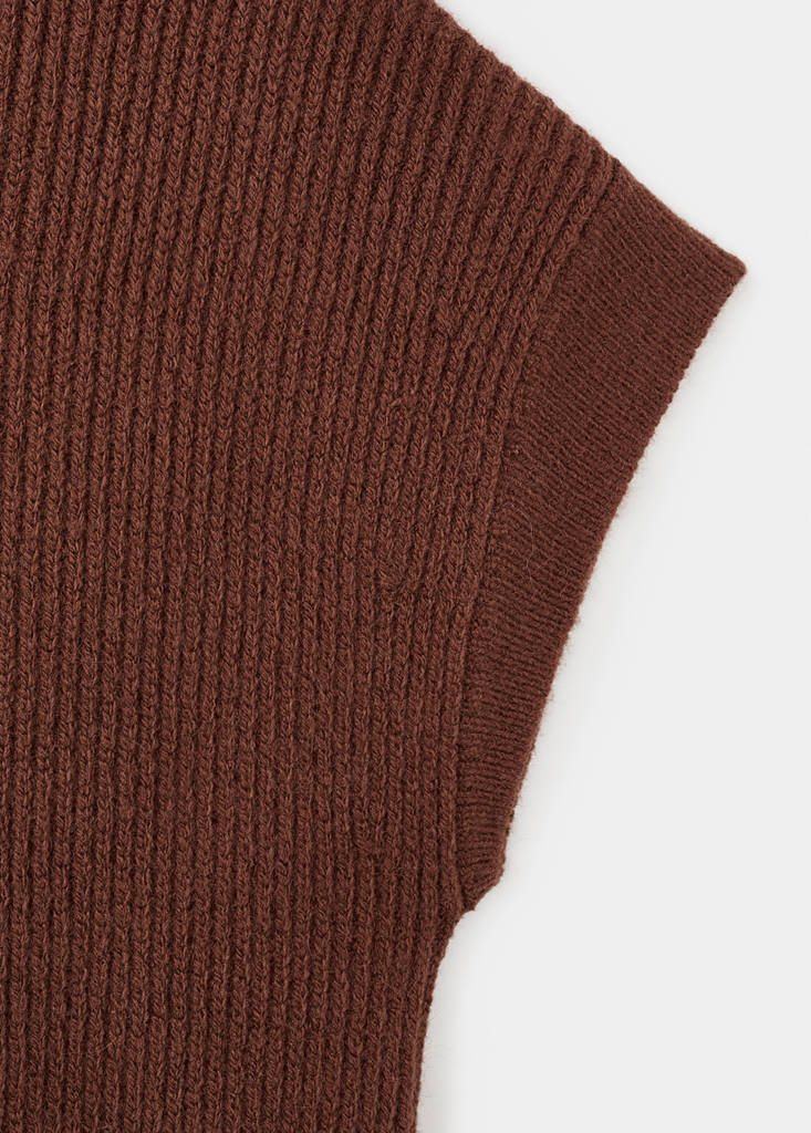 Perkins-neck short-sleeved sweater — Brown