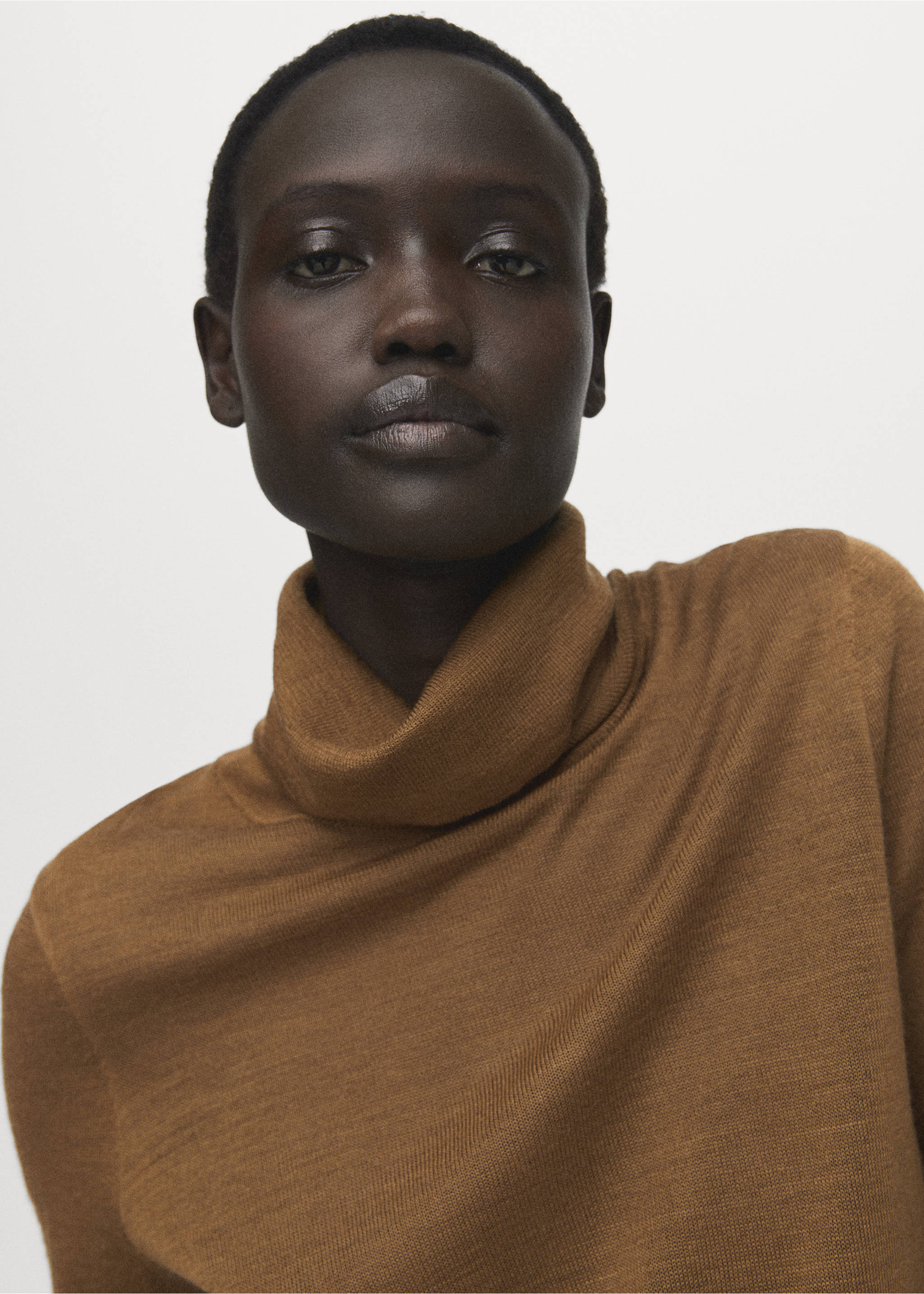 Wool-blend turtleneck sweater - Details of the article 1, Ochre. Ref: 17005850-00.