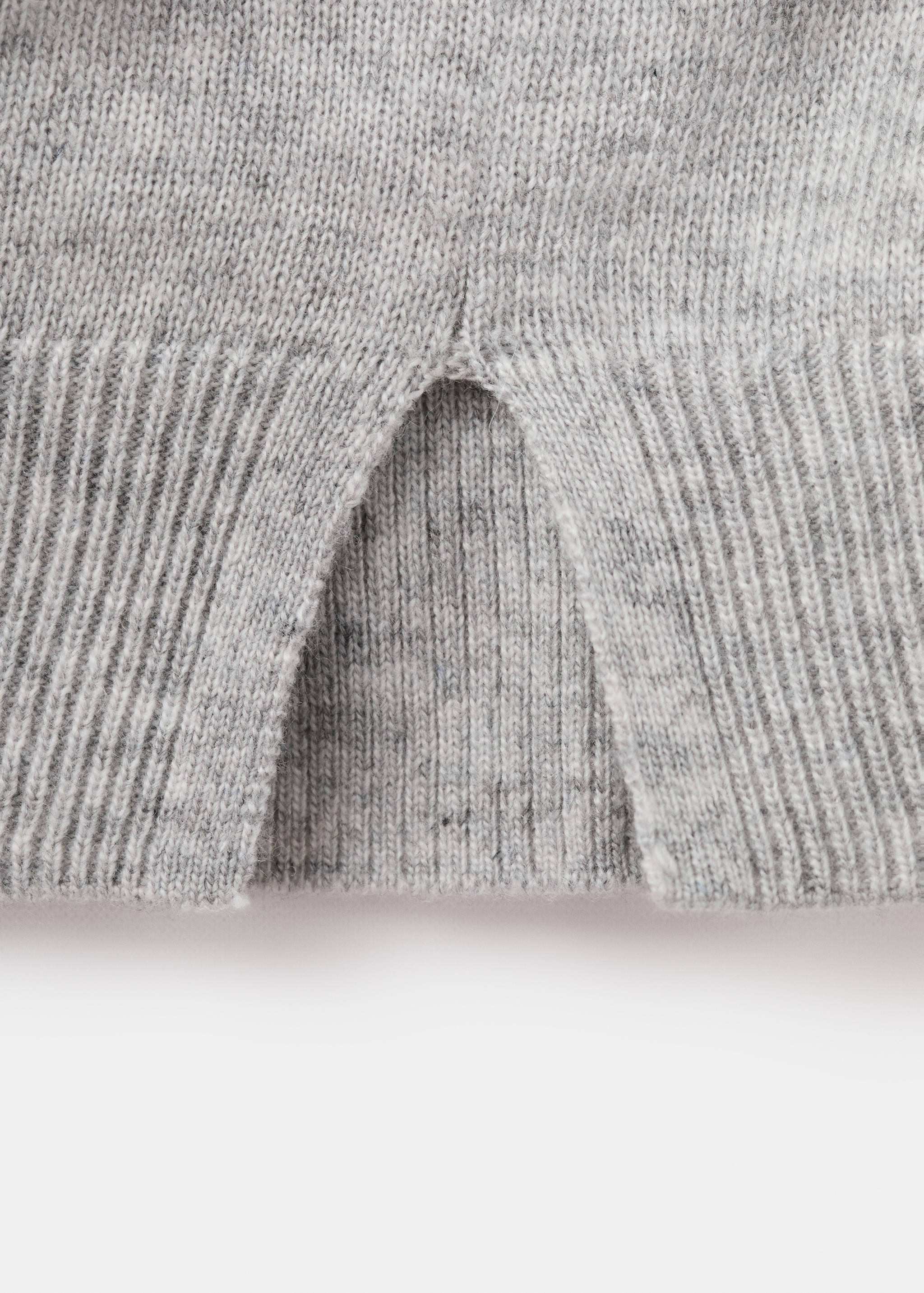 Polo neck sweater - Details of the article 0