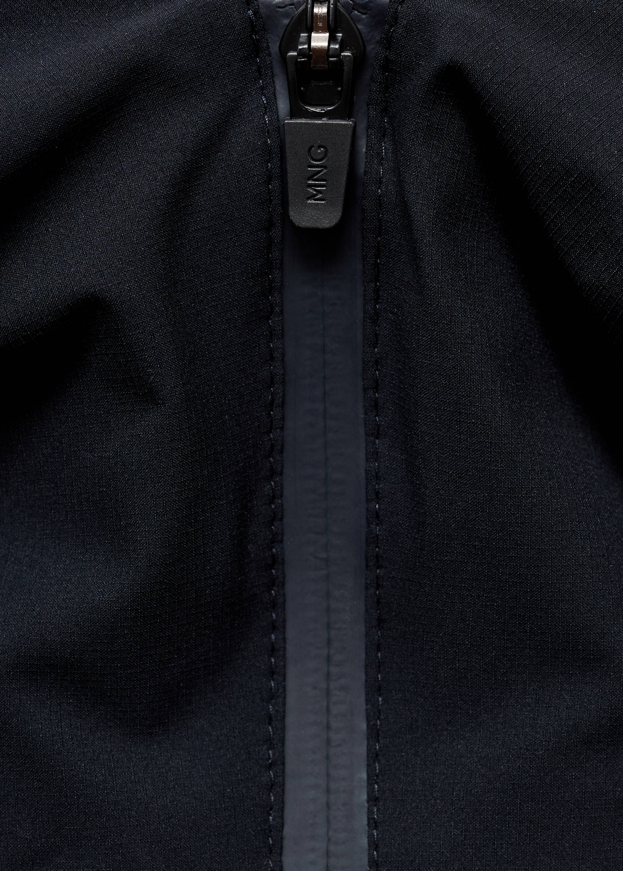 Water-repellent hooded jacket - Details of the article 8