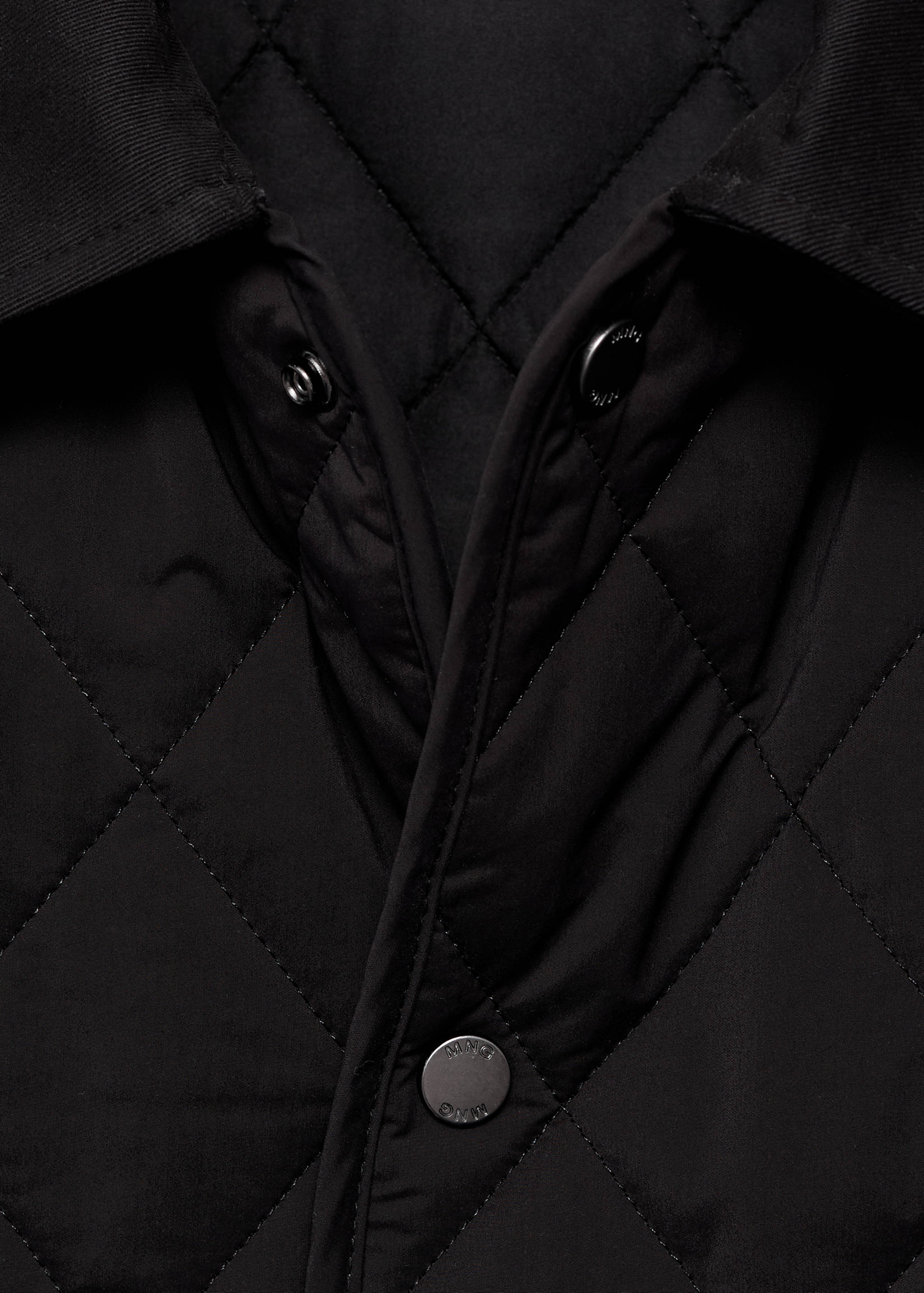 Quilted water repellent jacket - Details of the article 8