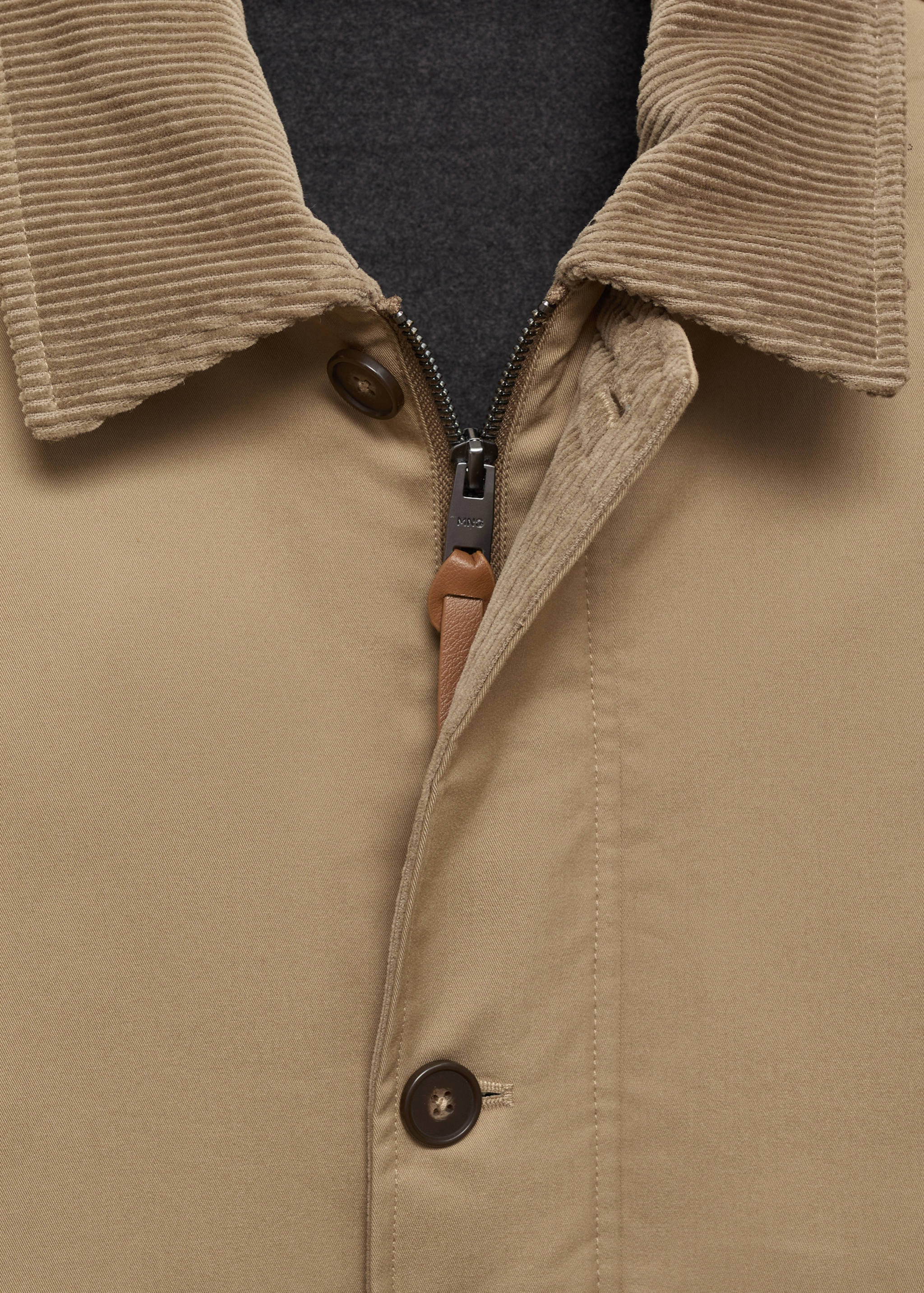 Water-repellent jacket with corduroy collar - Details of the article 8