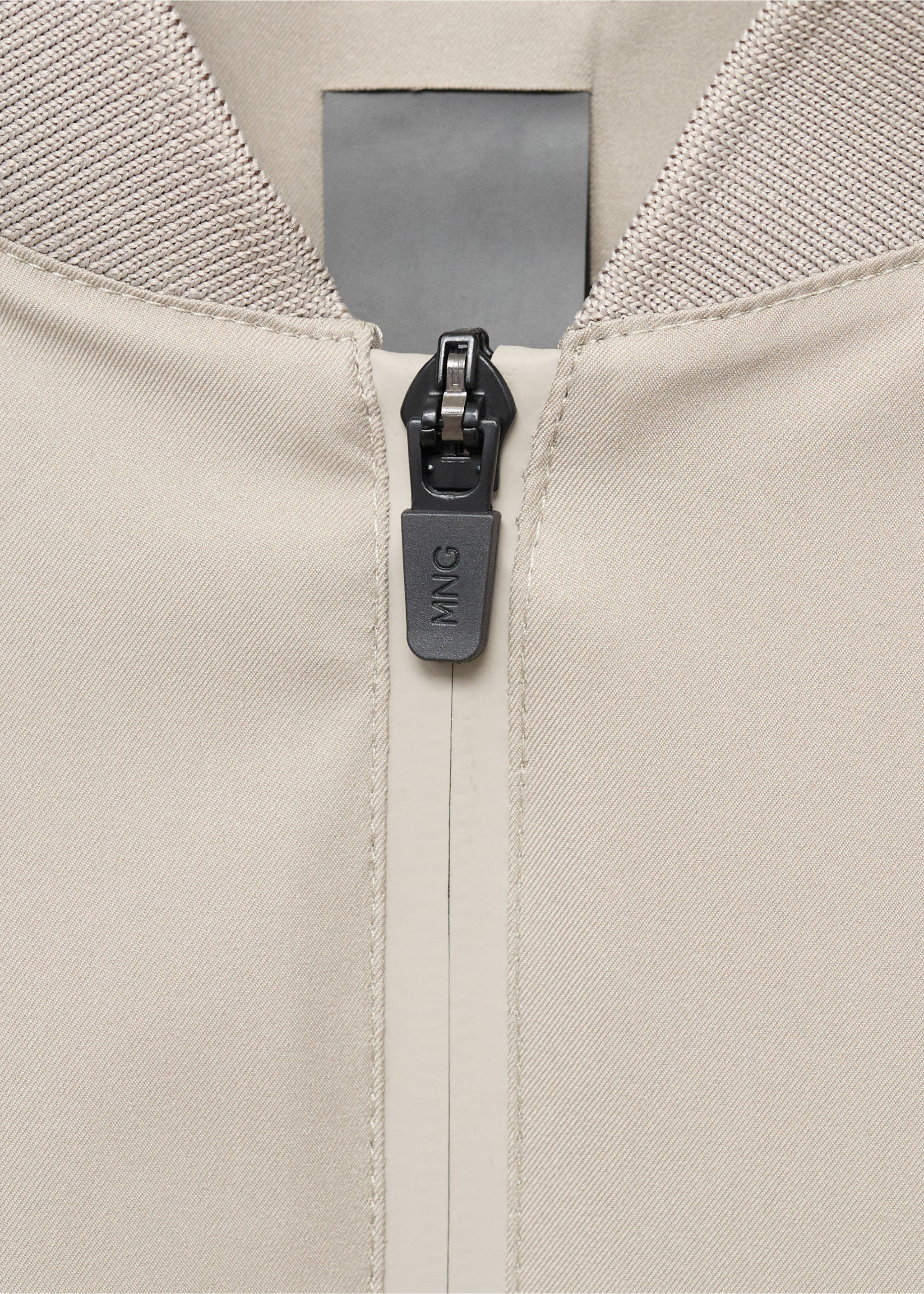 Veste bomber format compact waterproof - Détail de l'article 8, Gris glacé. Ref: 17005976-00.