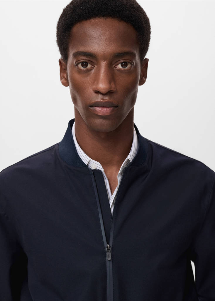 Packable water-repellent bomber jacket — Navy