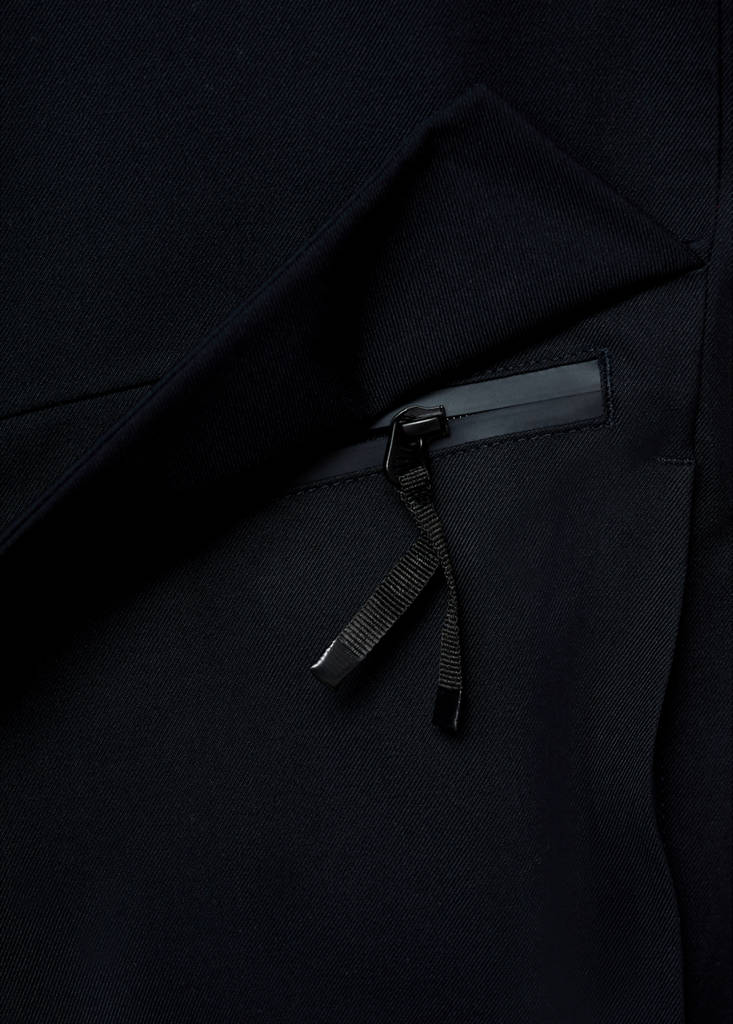Packable water-repellent bomber jacket — Navy