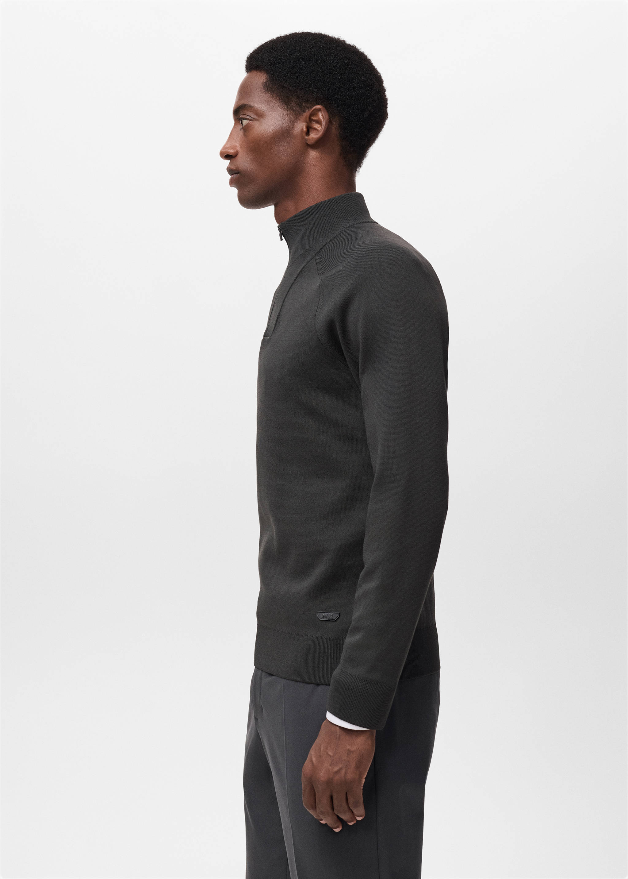 Pull-over respirant col zippé - Détail de l'article 2