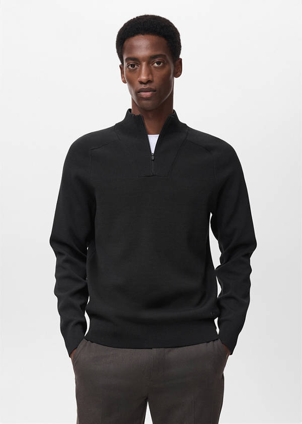 Breathable zip-neck sweater — Black