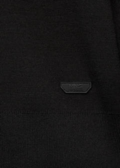 Breathable zip-neck sweater — Black 9