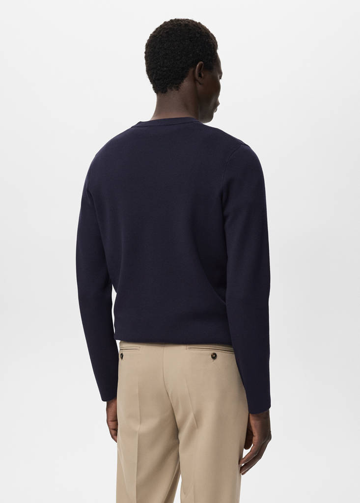 Medium-knit regular-fit sweater — Navy