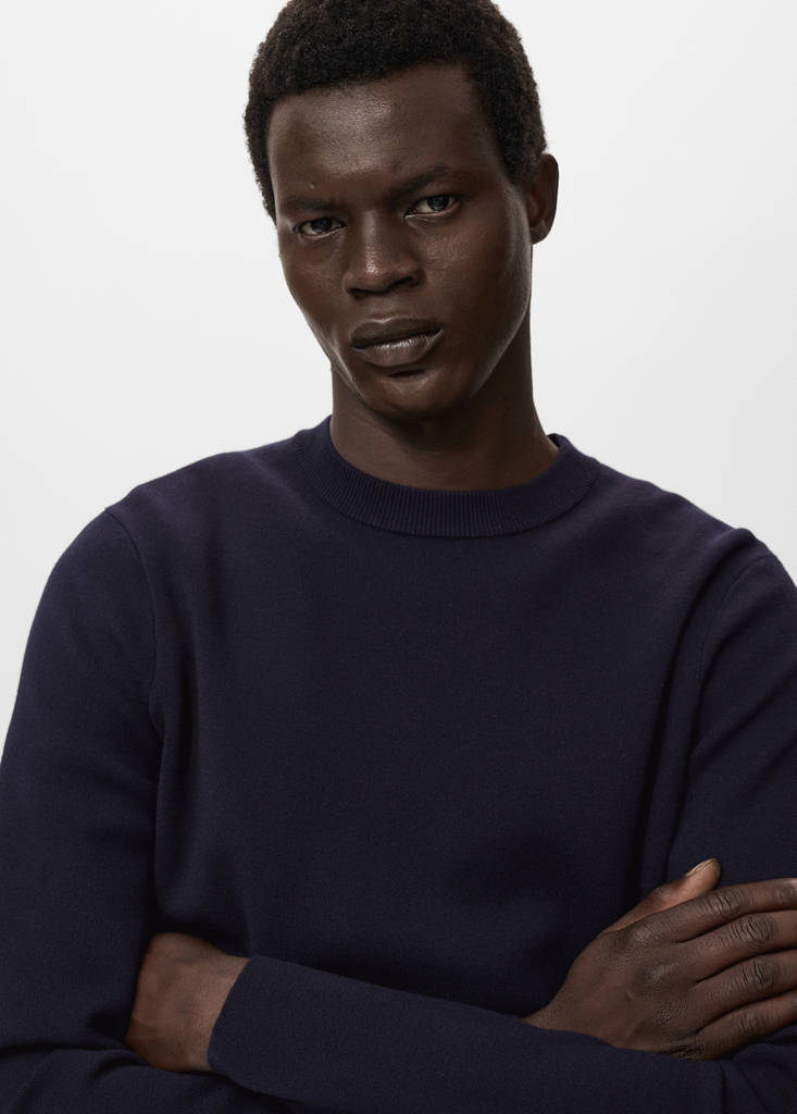 Medium-knit regular-fit sweater — Navy