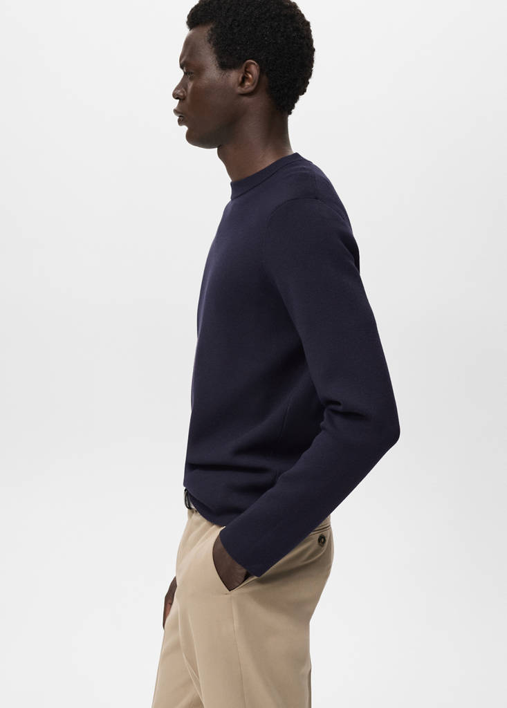 Medium-knit regular-fit sweater — Navy