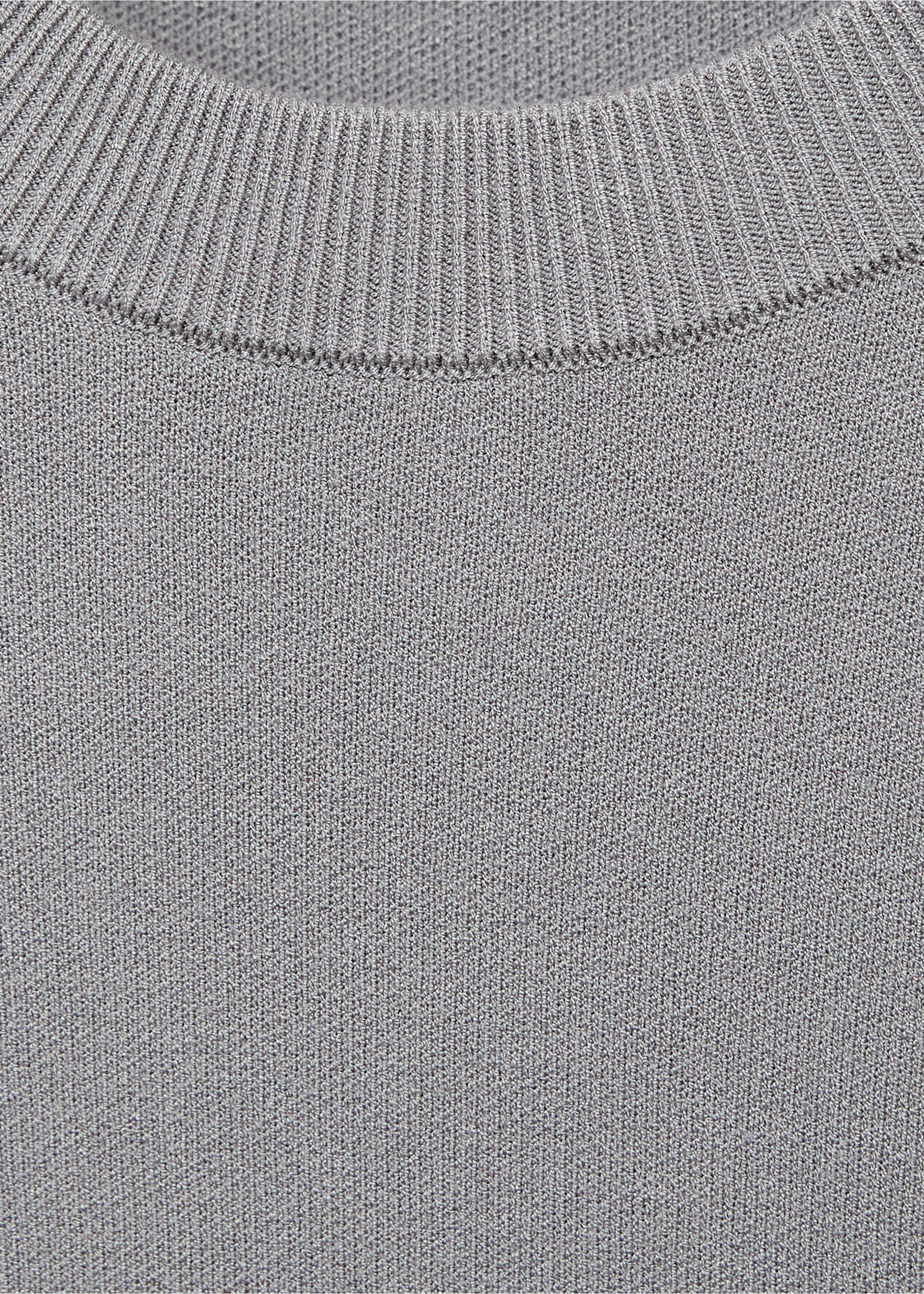 Medium-knit regular-fit sweater - Details of the article 8, Grey. Ref: 17005981-00.