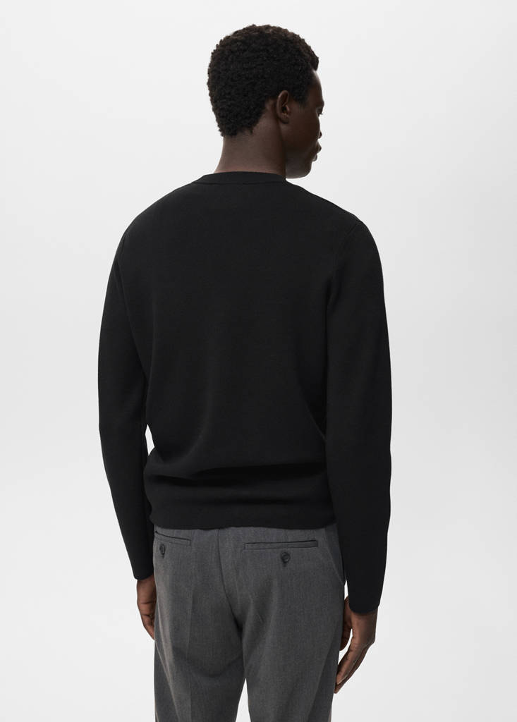 Medium-knit regular-fit sweater — Black