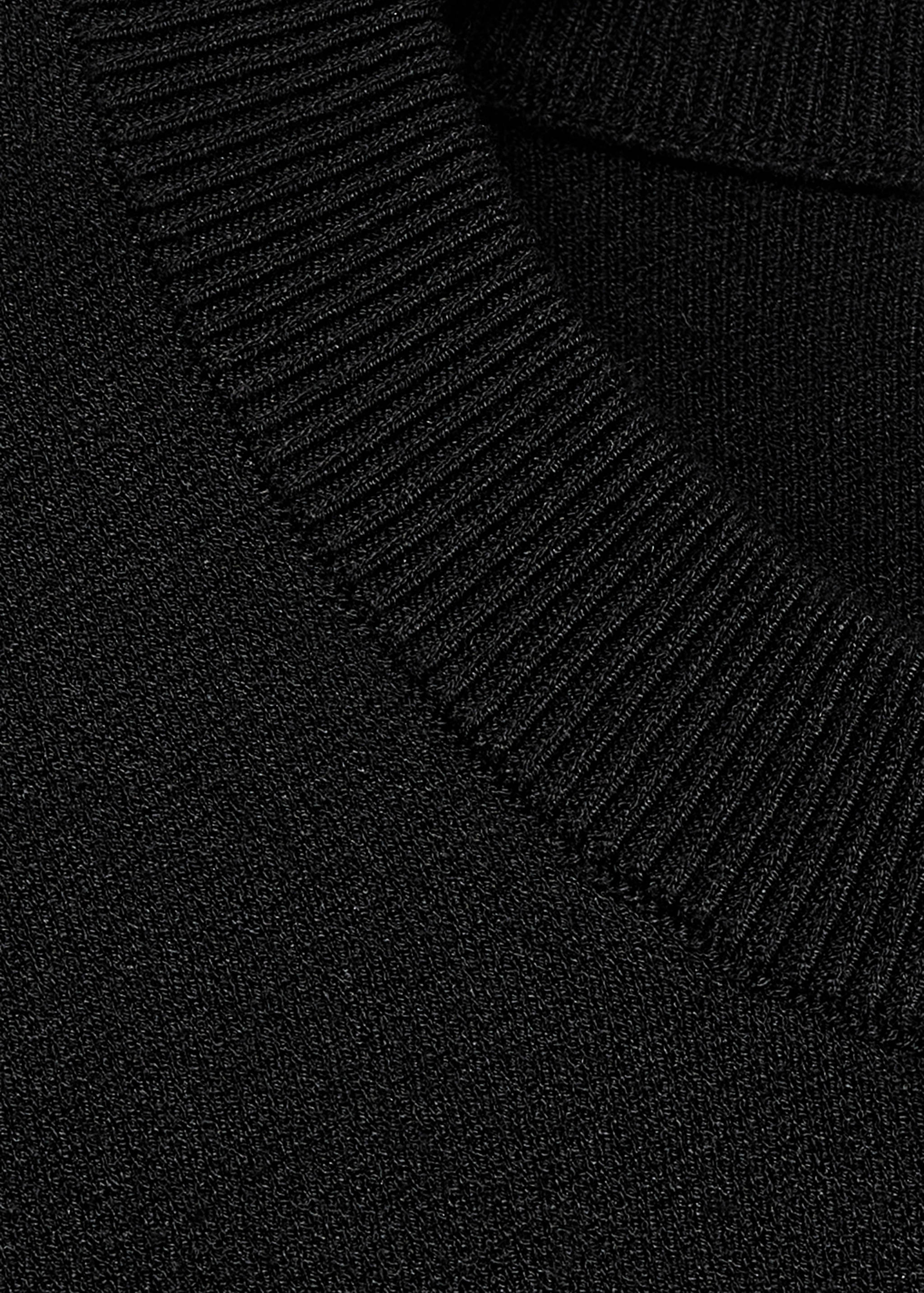 Medium-knit regular-fit sweater - Details of the article 8