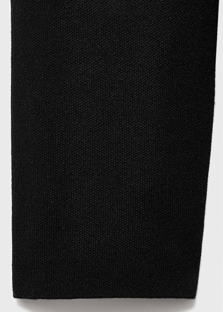 Medium-knit regular-fit sweater — Black