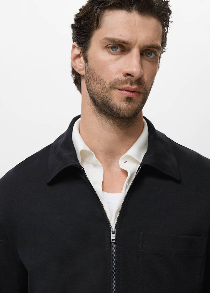 Zip-up sweatshirt with pocket — Black