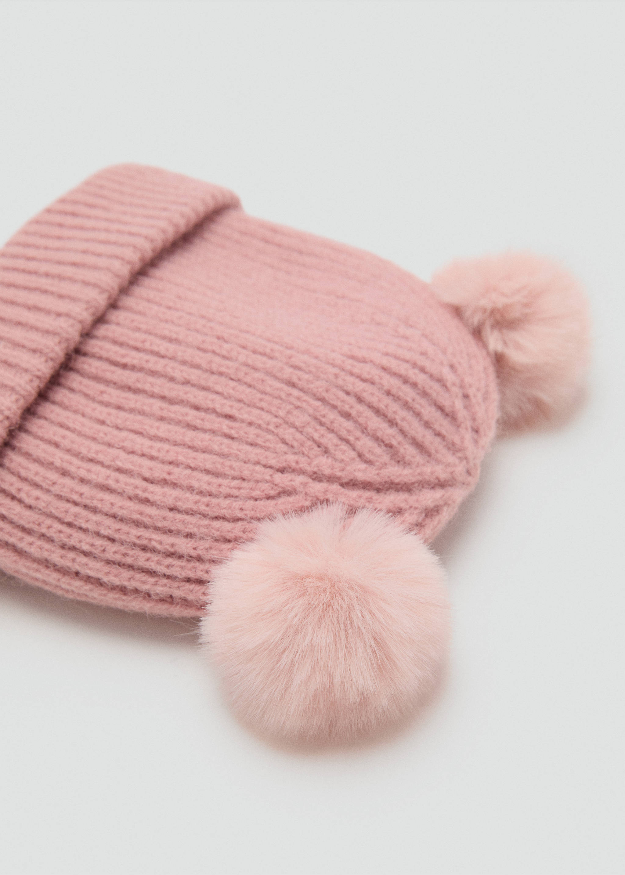 Gorro punto borlas - Detalle del artículo 1, Rosa palo. Ref: 17005986-00.