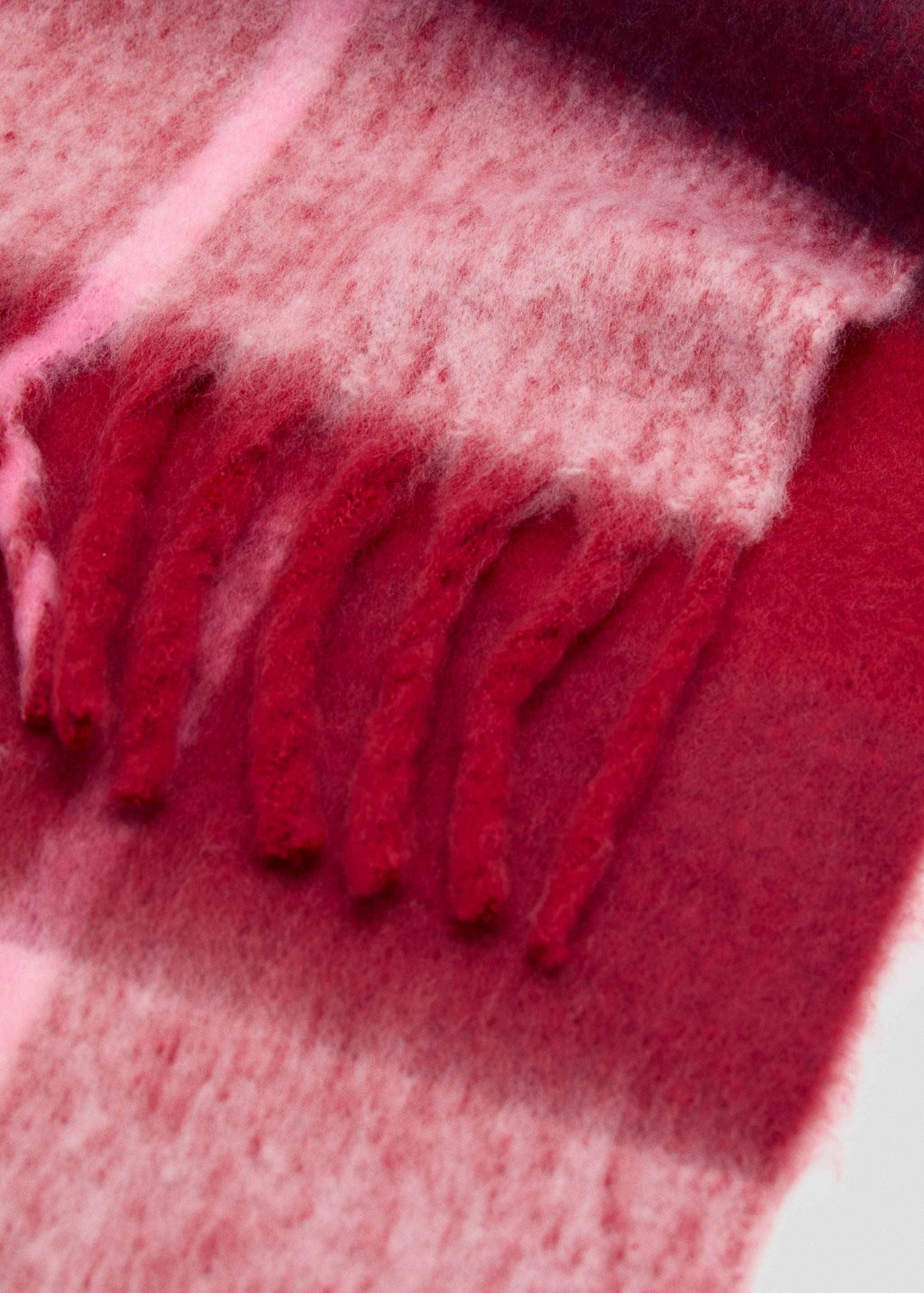 Striped knit scarf - Medium plane