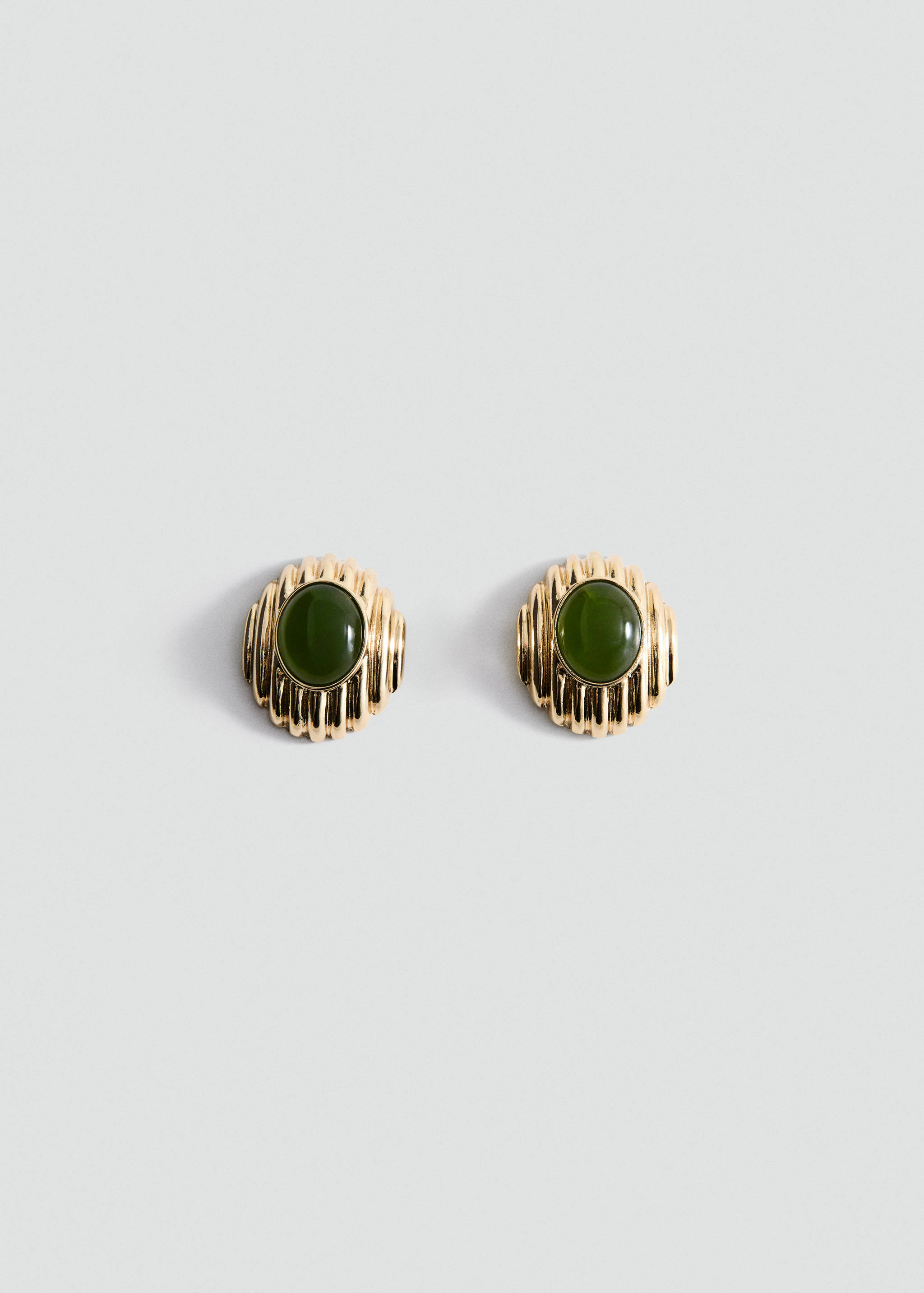 Combined resin stone earrings - Article without model