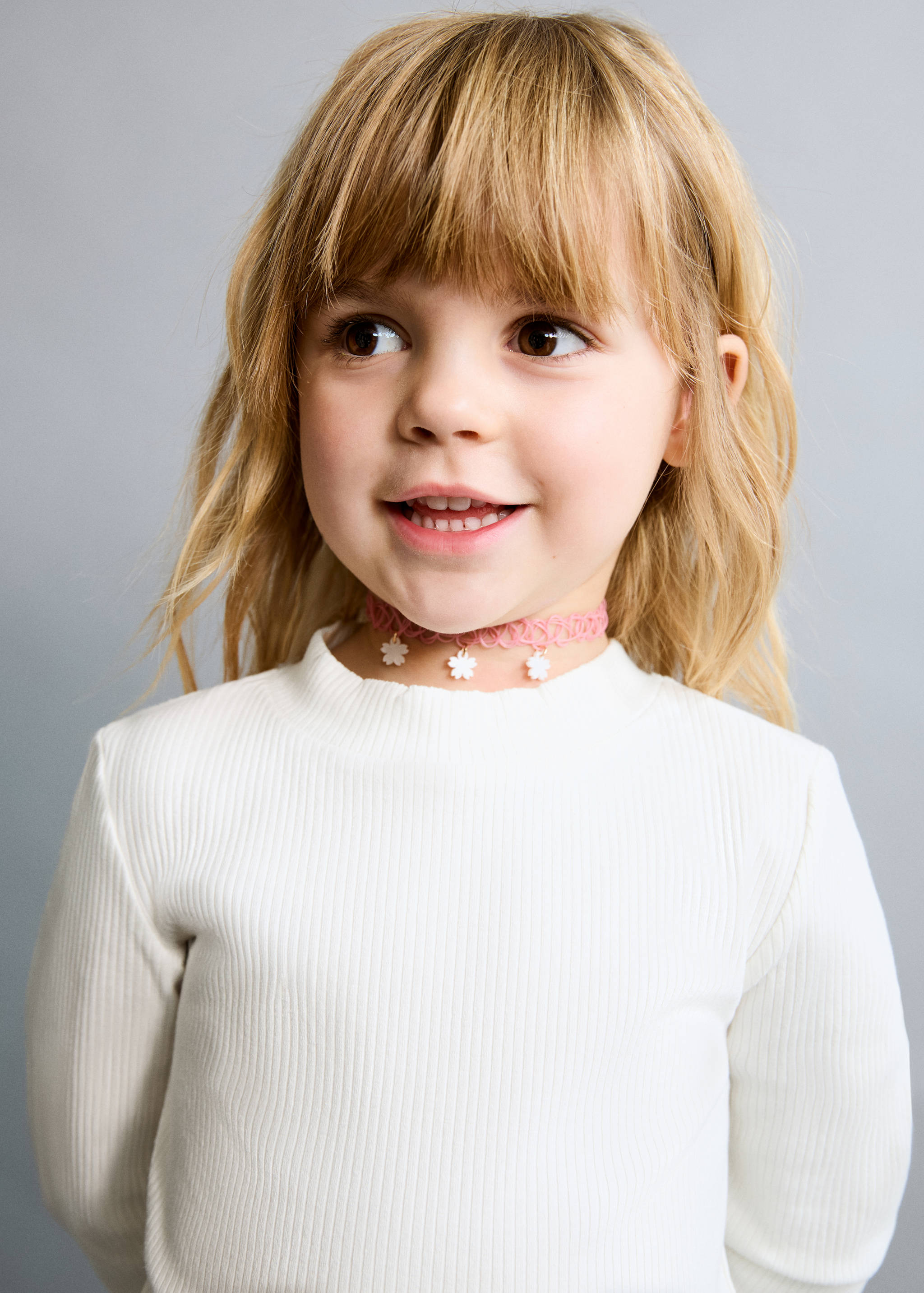 Ribbed high neck t-shirt - Details of the article 1