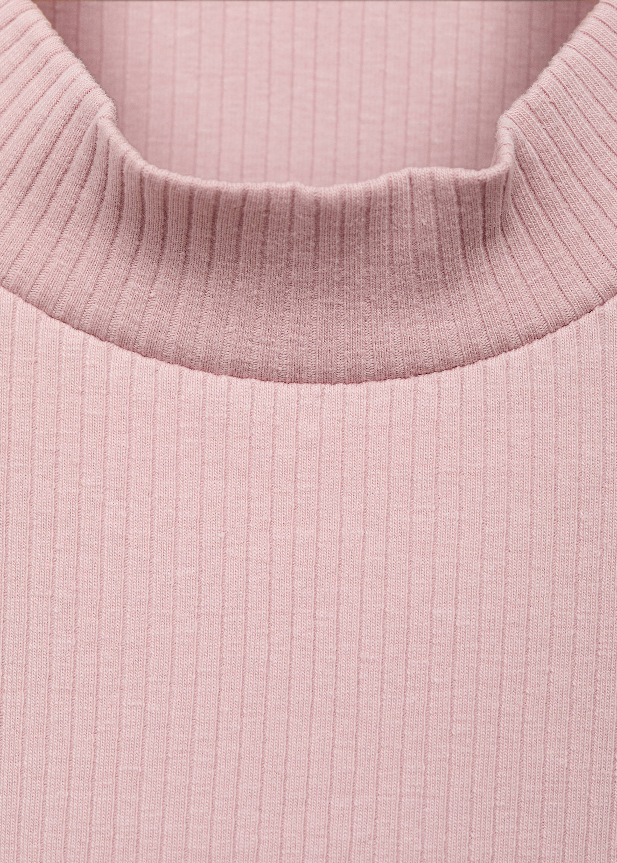 Ribbed high neck t-shirt - Details of the article 8