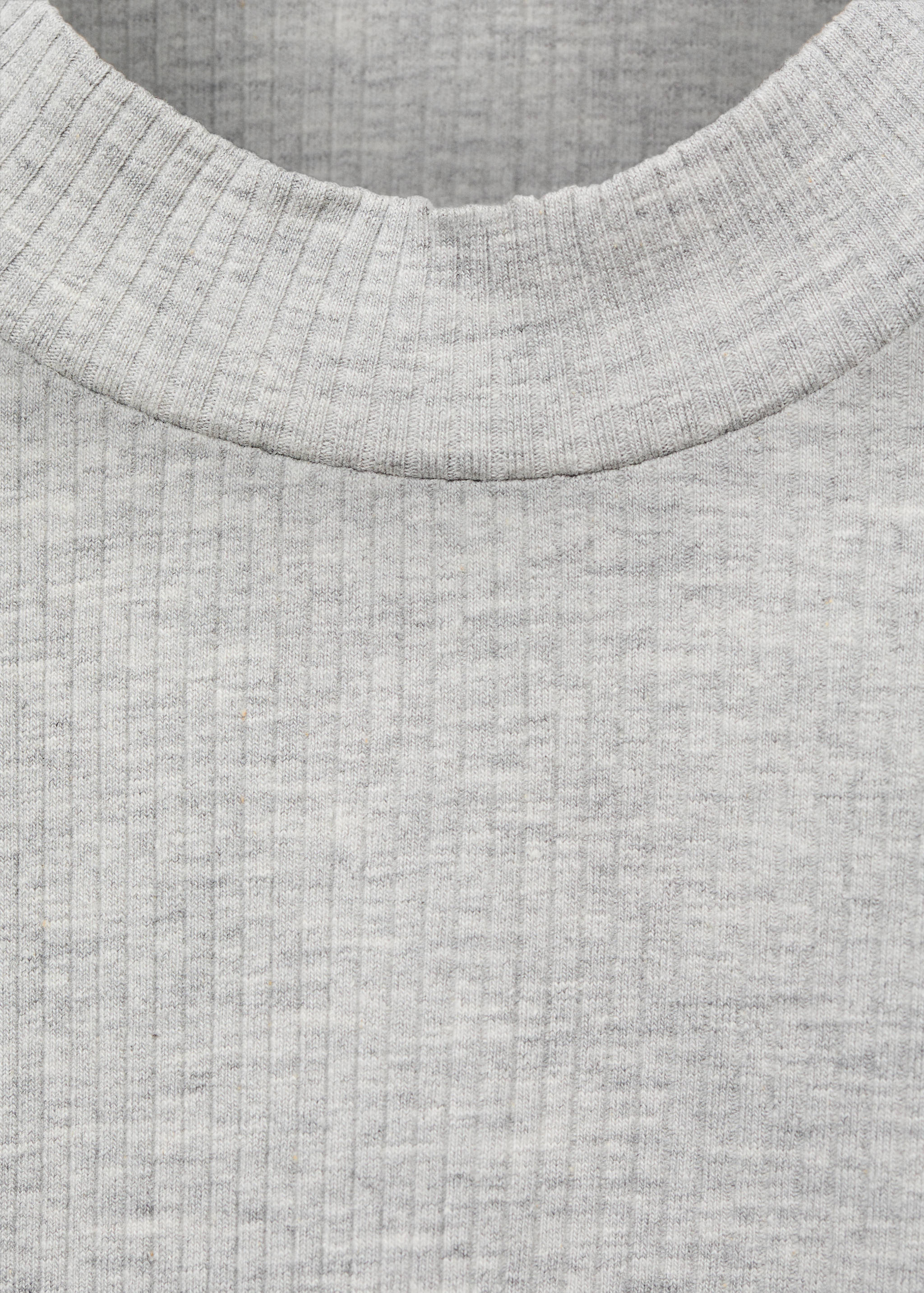 Ribbed high neck t-shirt - Details of the article 8