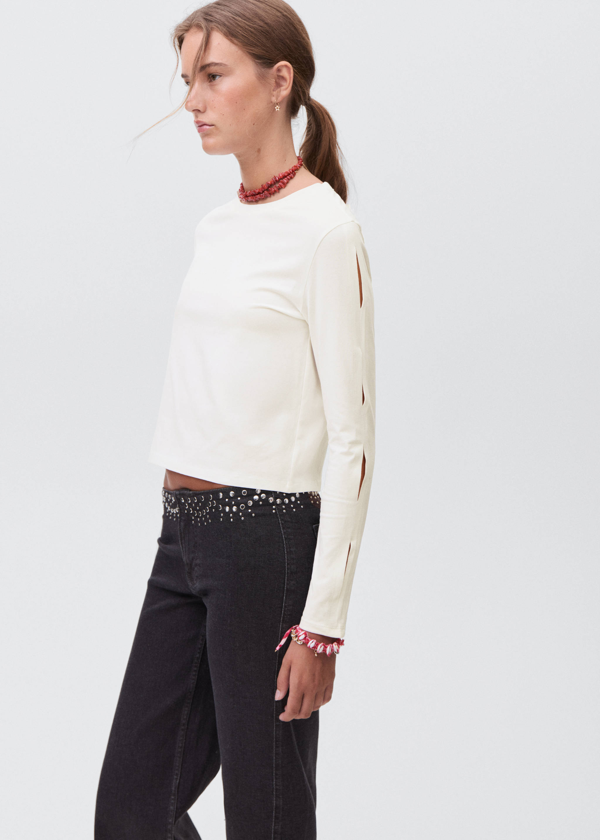 قميص مقصوص - رؤية وسط