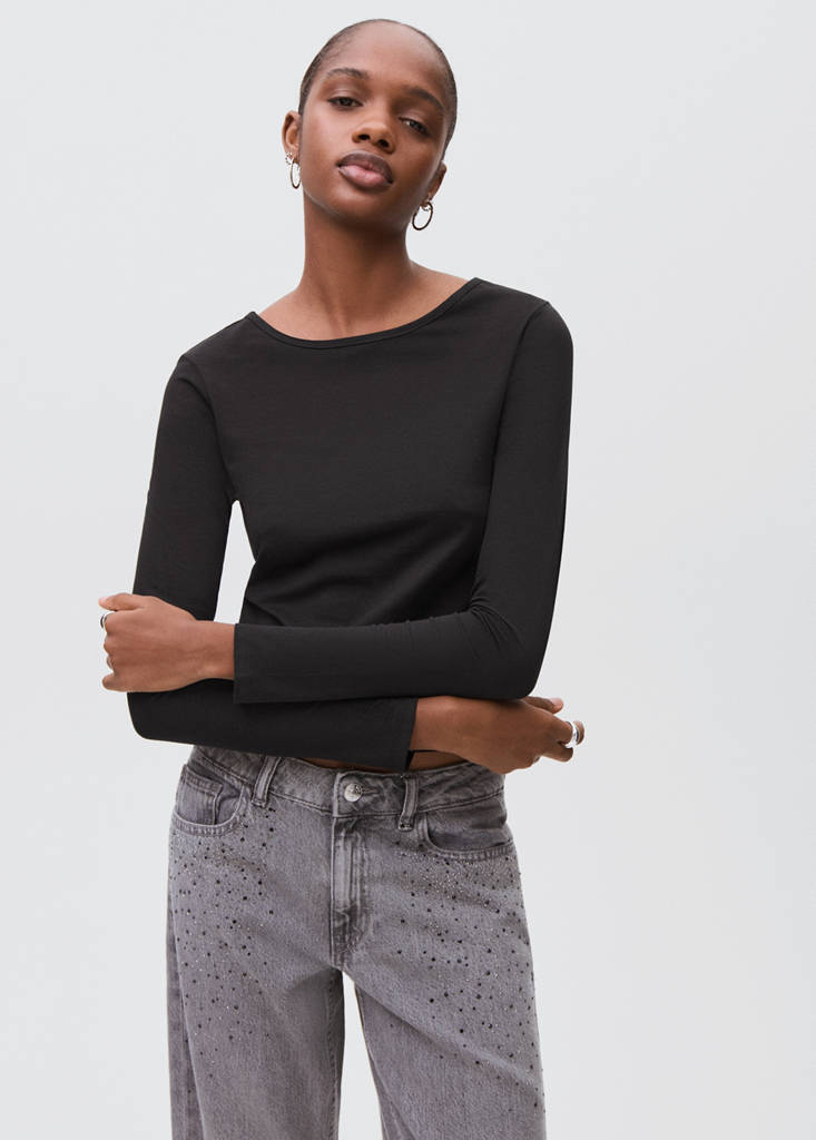 T-shirt with open back — Black