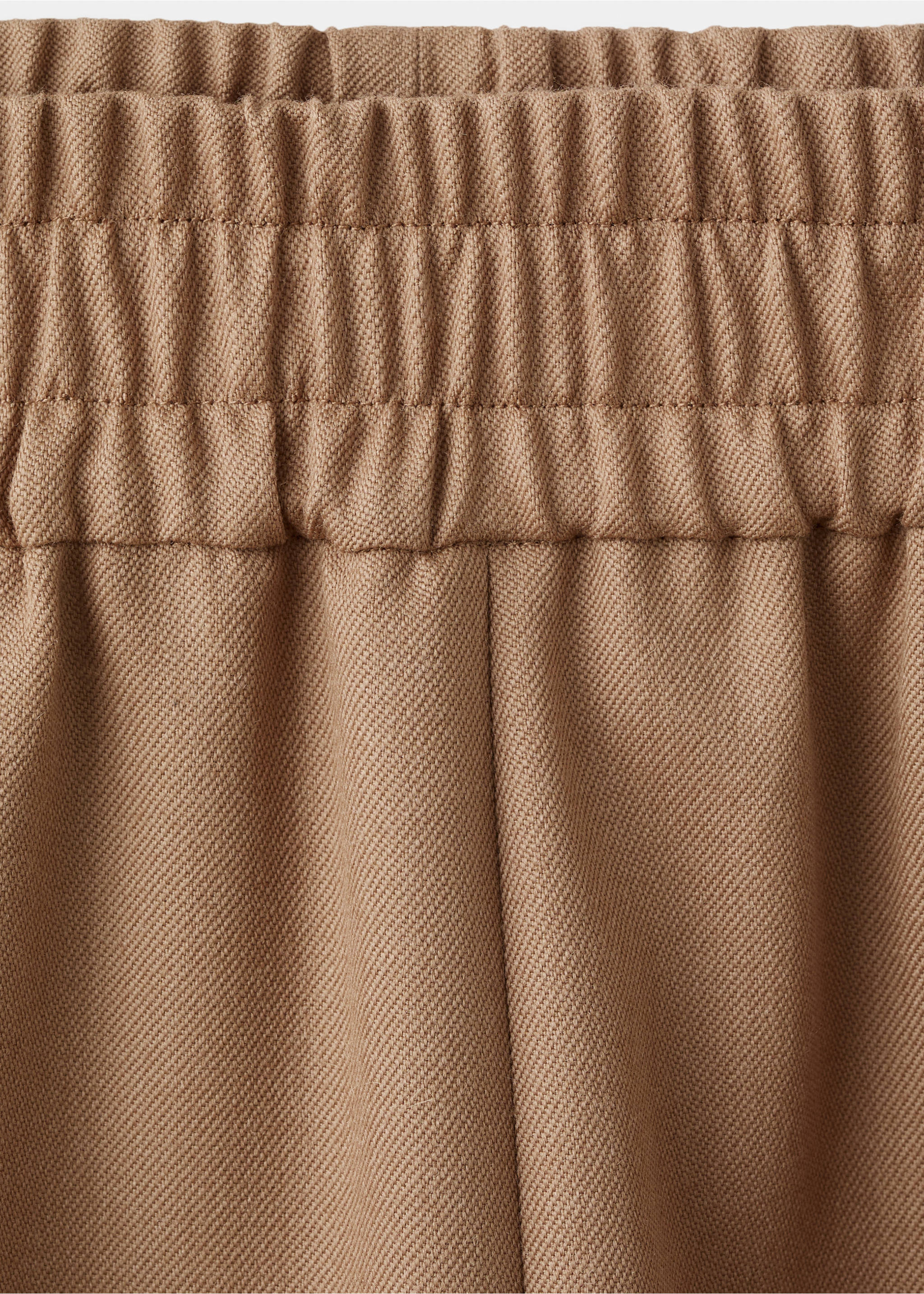 100% wool trousers with elastic waist - Details of the article 8, Medium Brown. Ref: 17006365-00.